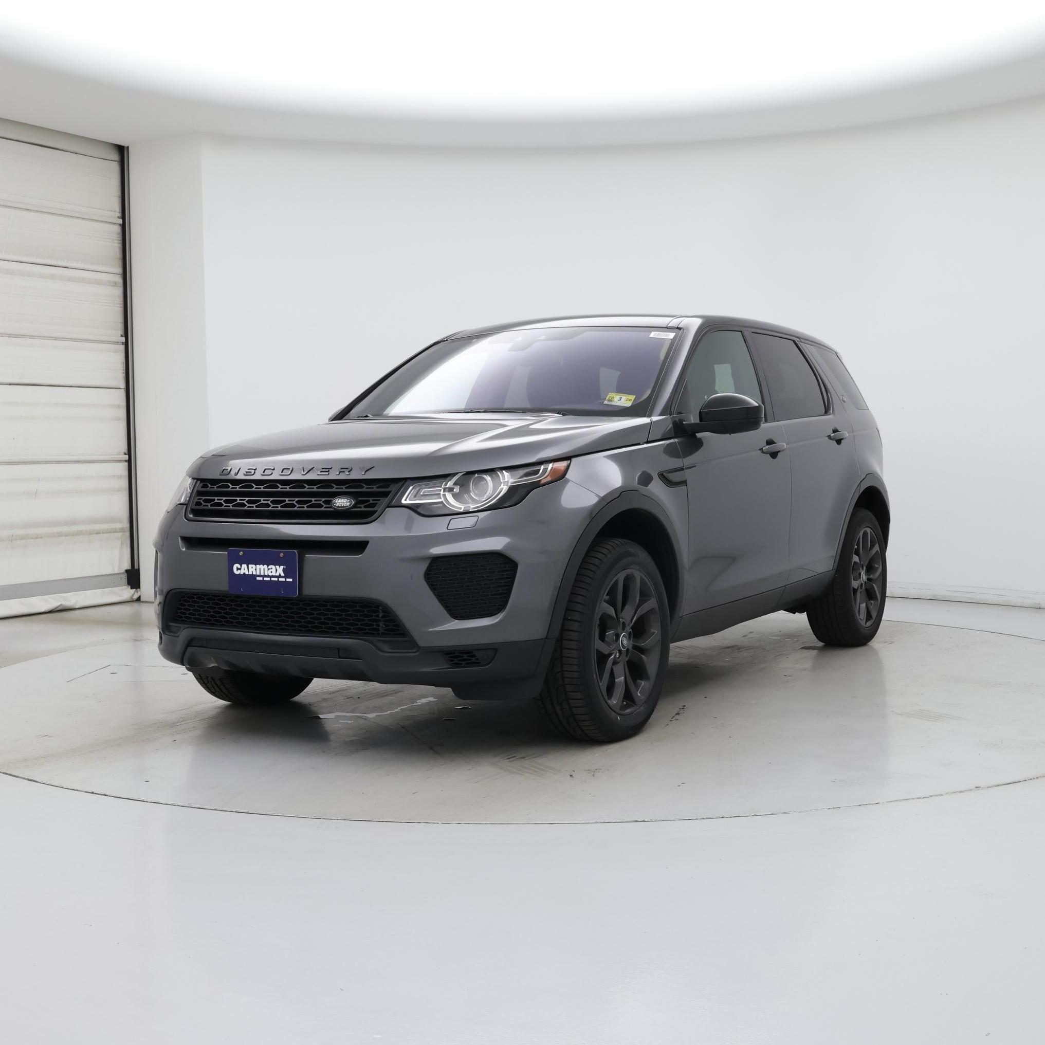Thumbnail: 2019 Land Rover Discovery Sport - 4