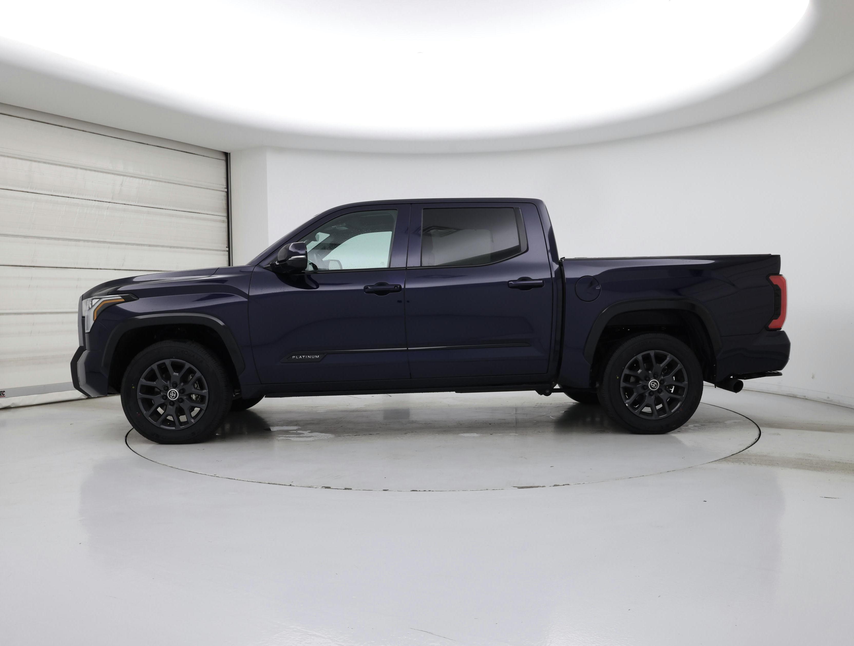Thumbnail: 2024 Toyota Tundra - 3