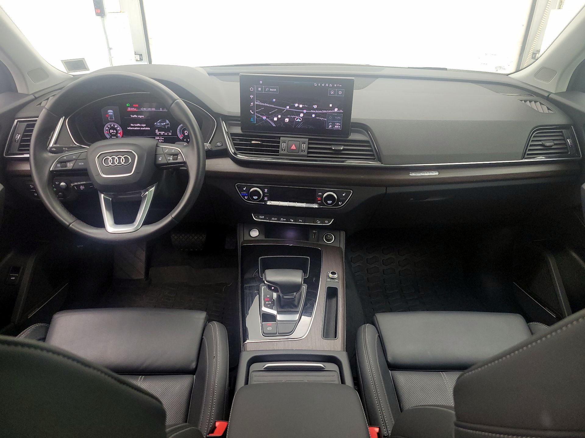 Thumbnail: 2021 Audi Q5 - 9