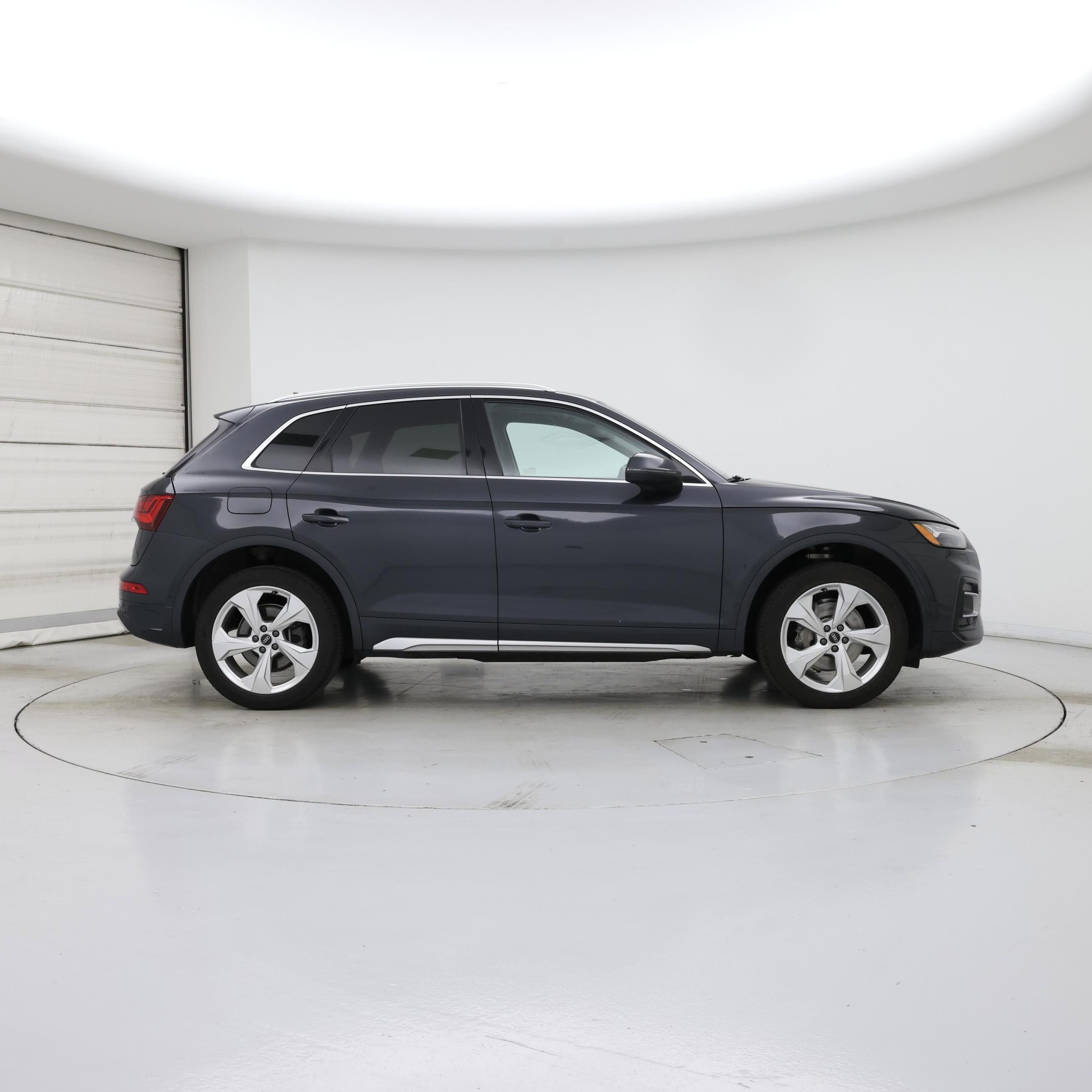 Thumbnail: 2021 Audi Q5 - 7