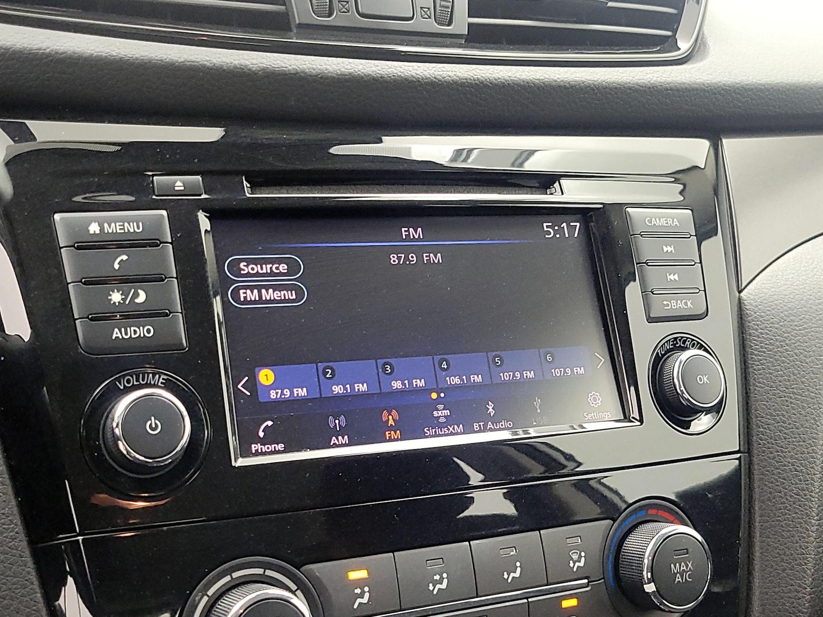 2020 Nissan Rogue Sport S - Photo 16