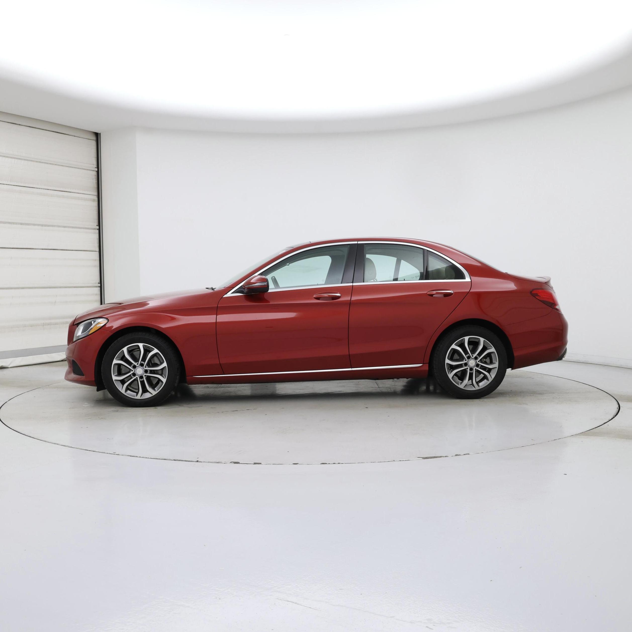 Thumbnail: 2016 Mercedes-Benz C-Class - 3