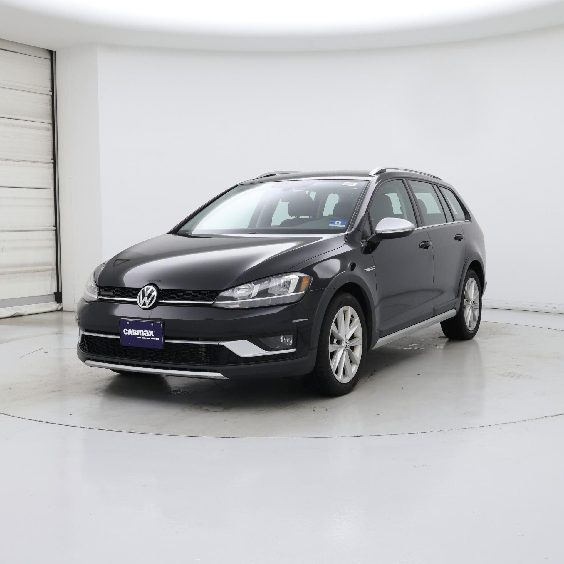 Thumbnail: 2018 Volkswagen Golf - 4