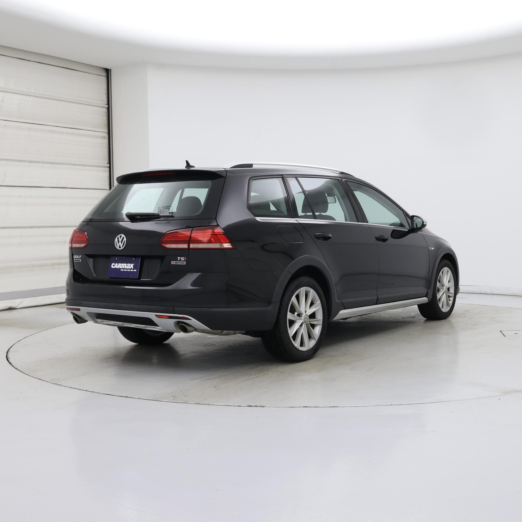 Thumbnail: 2018 Volkswagen Golf - 8