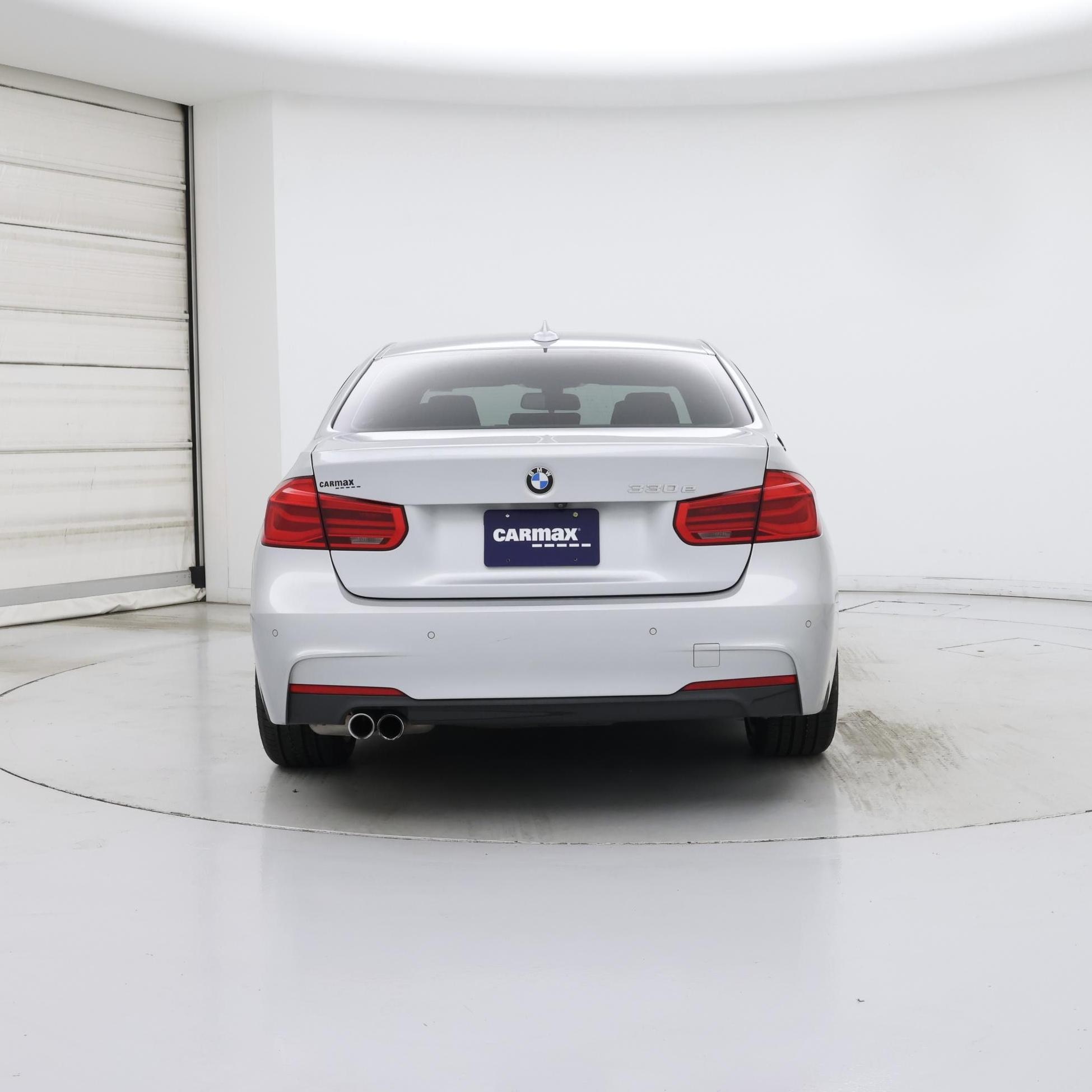 Thumbnail: 2018 BMW 3 Series - 6