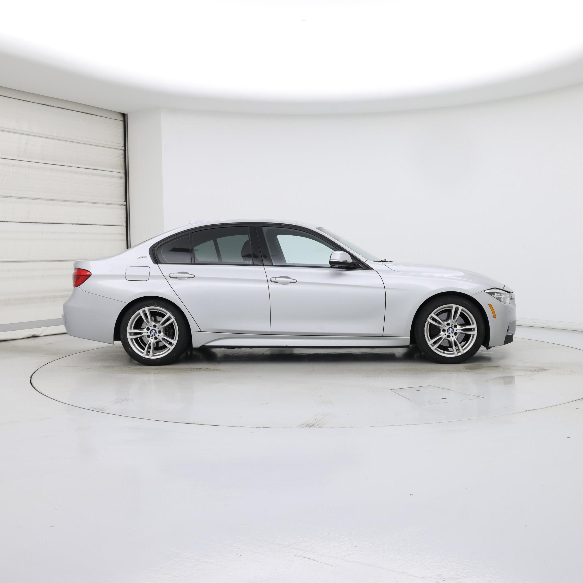 Thumbnail: 2018 BMW 3 Series - 7
