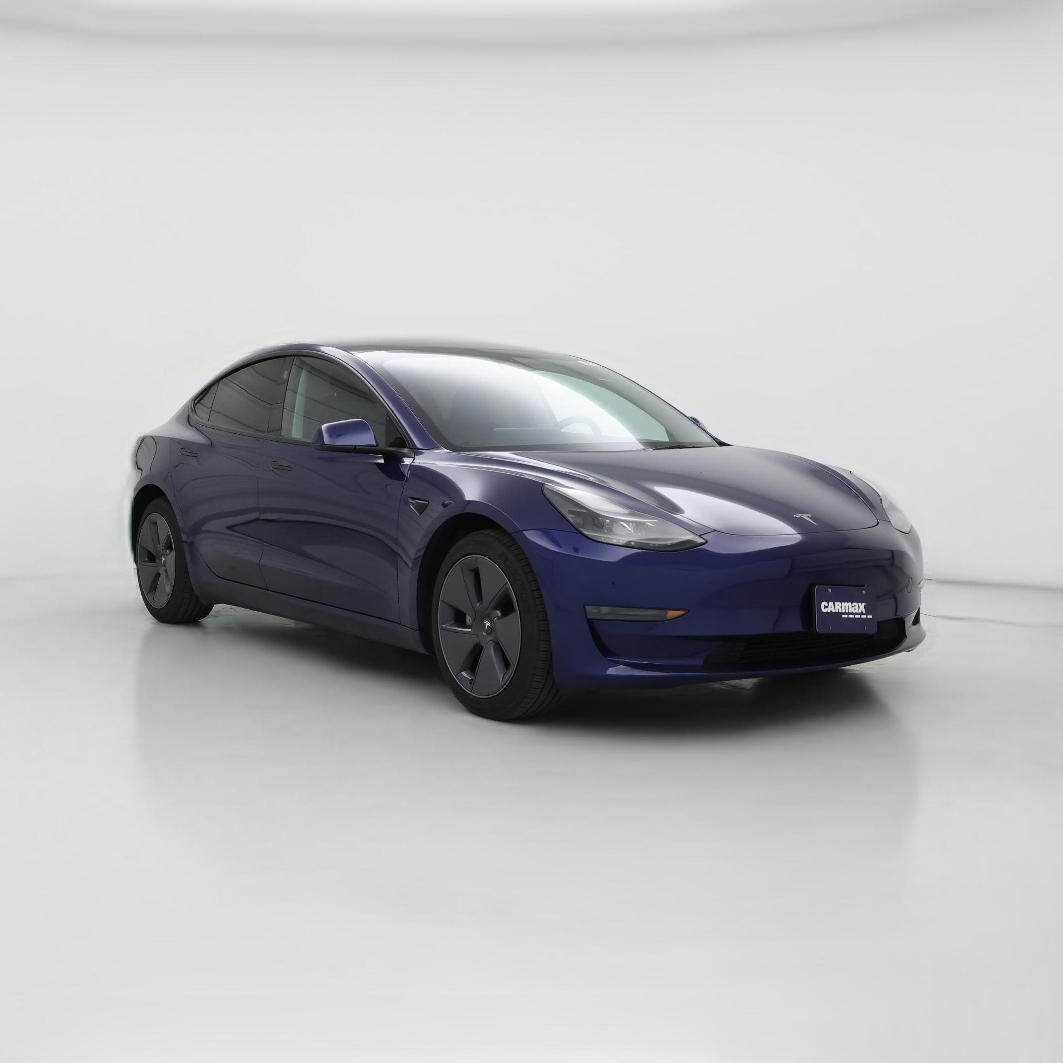 Thumbnail: 2023 Tesla Model 3 - 1