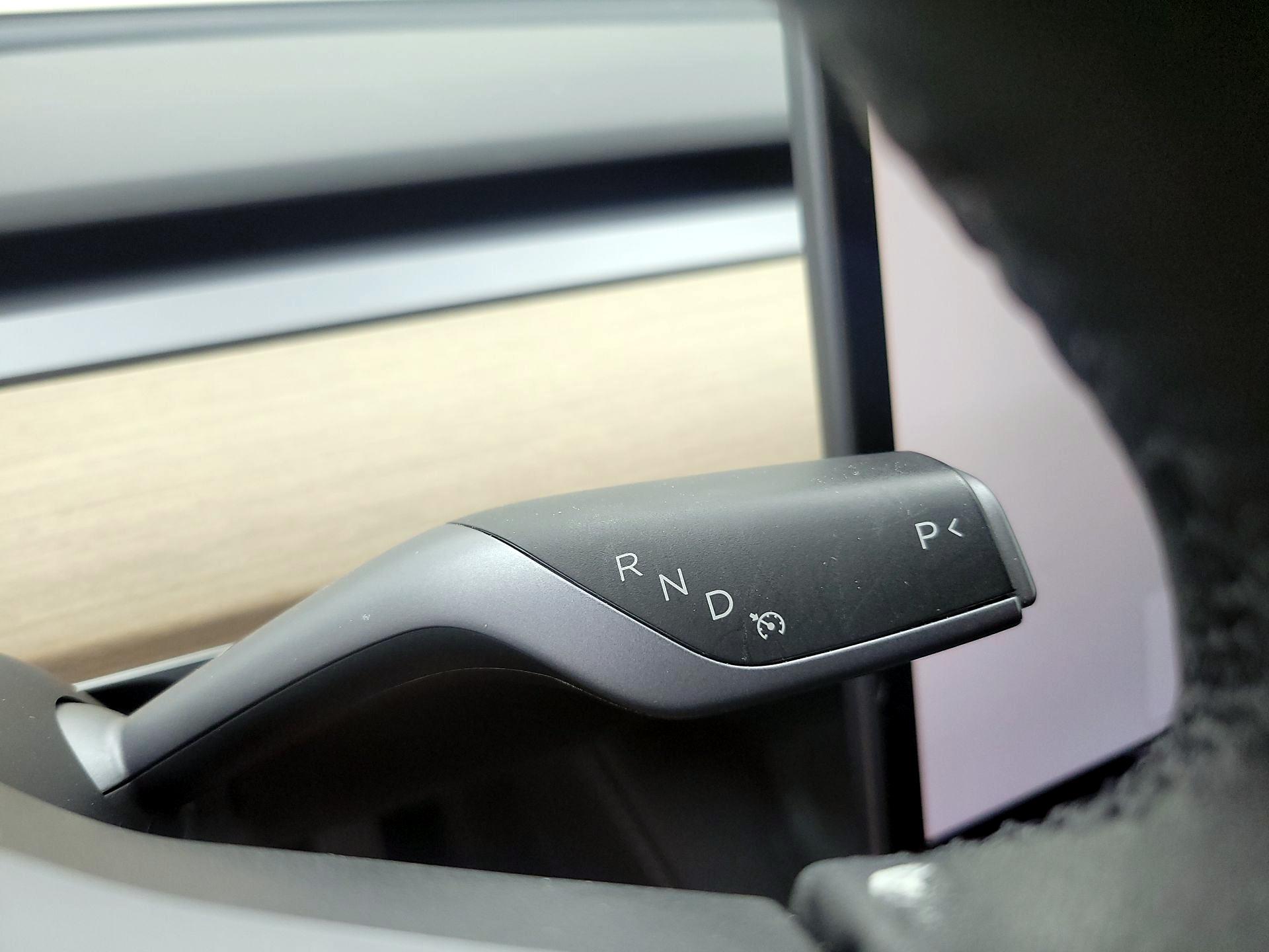 Thumbnail: 2023 Tesla Model 3 - 16