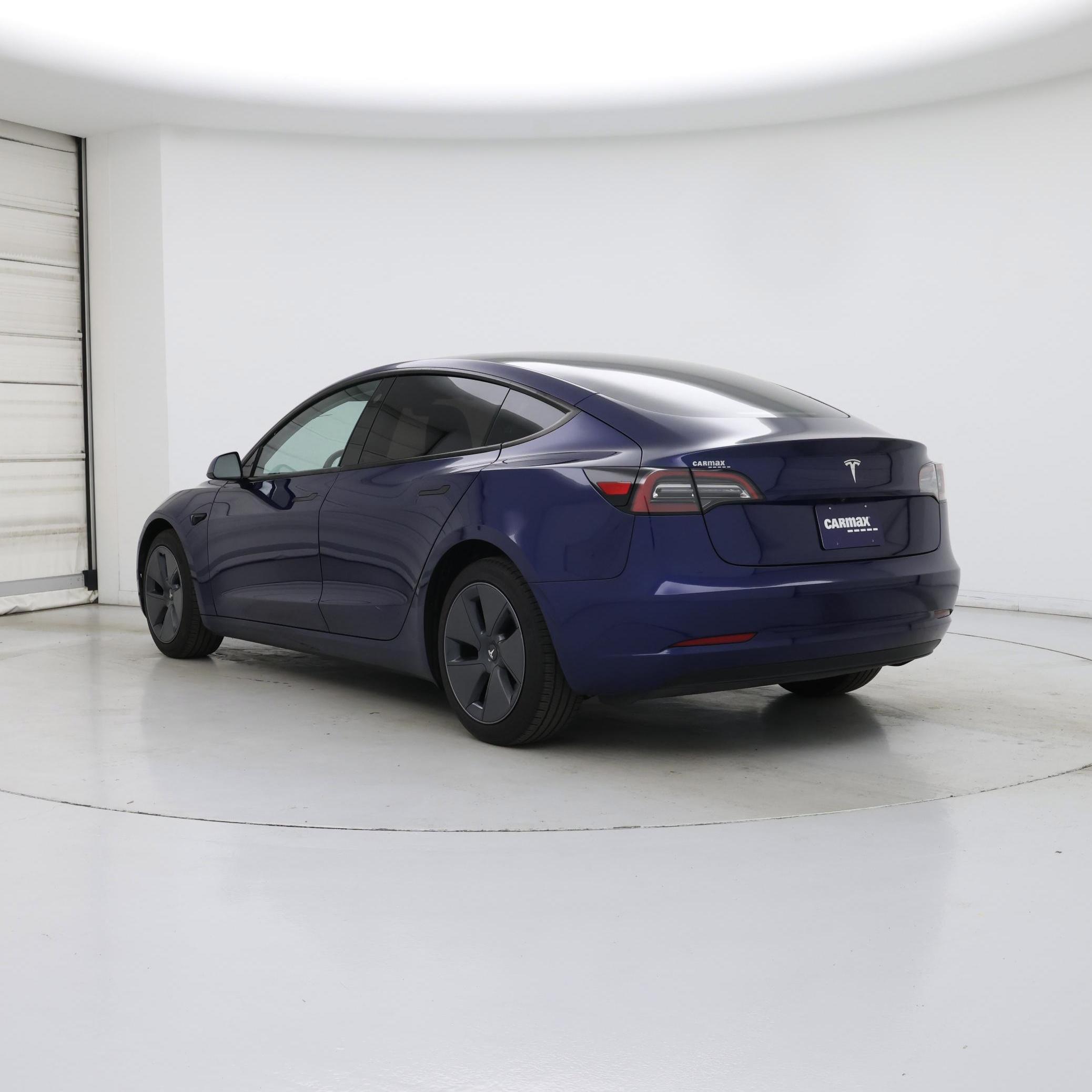 Thumbnail: 2023 Tesla Model 3 - 2