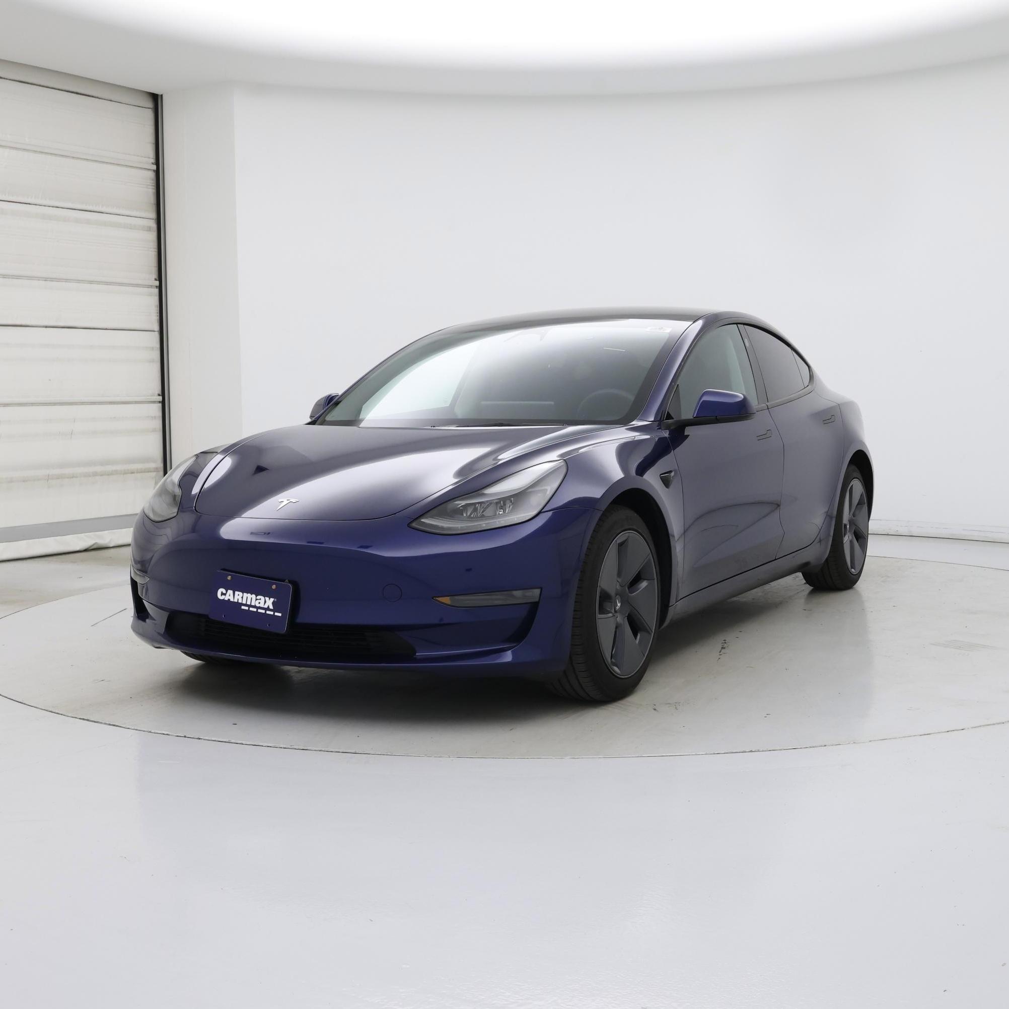 Thumbnail: 2023 Tesla Model 3 - 4