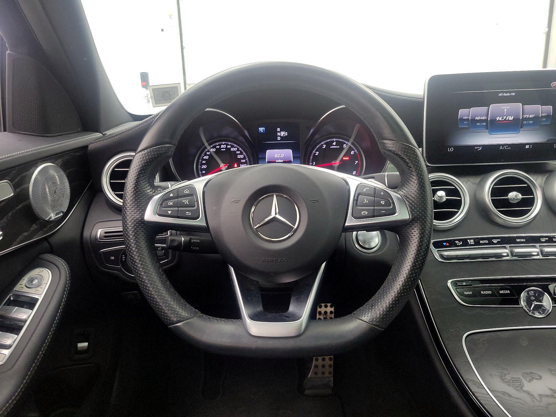 Thumbnail: 2015 Mercedes-Benz C-Class - 10