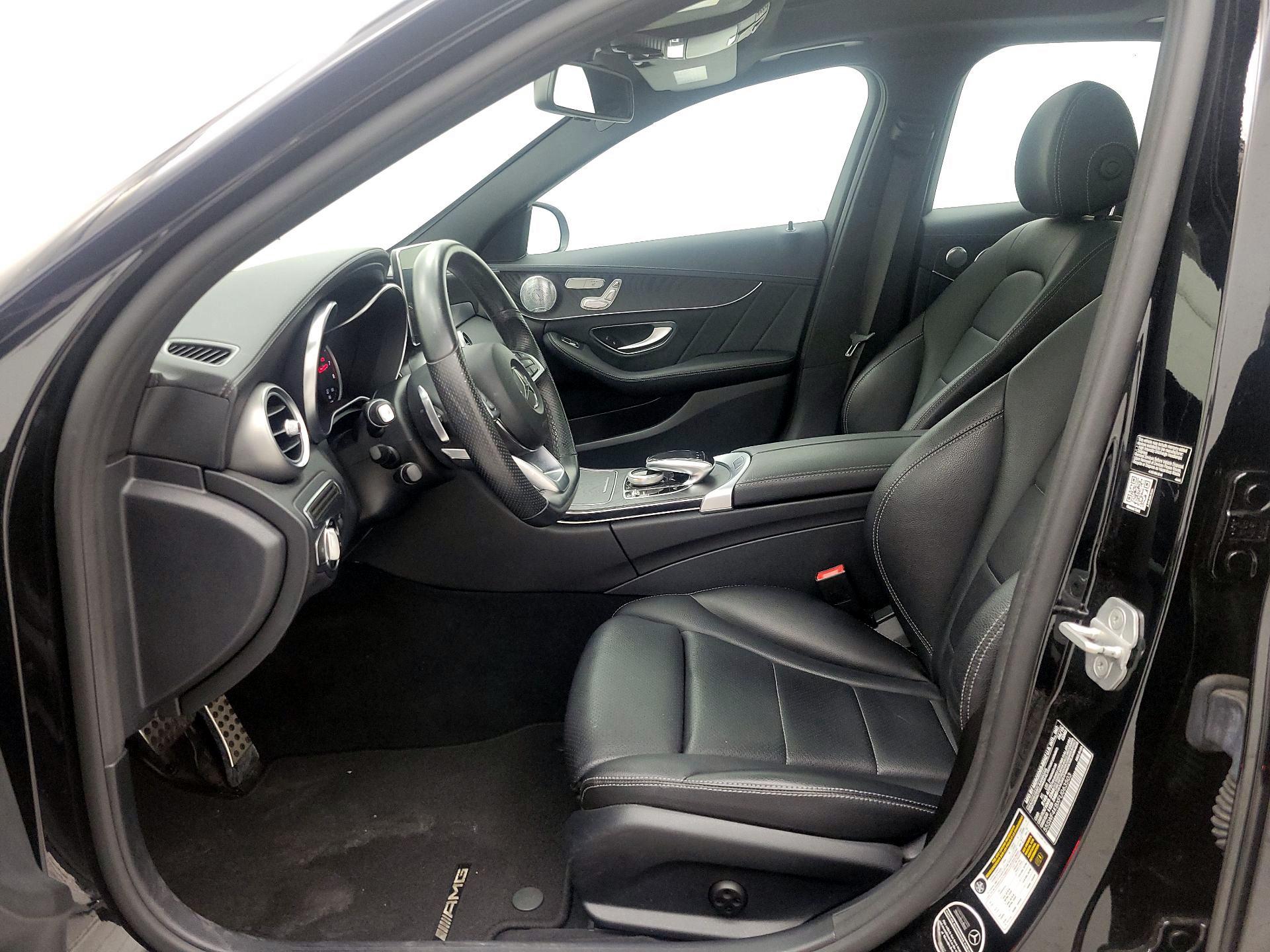 Thumbnail: 2015 Mercedes-Benz C-Class - 11