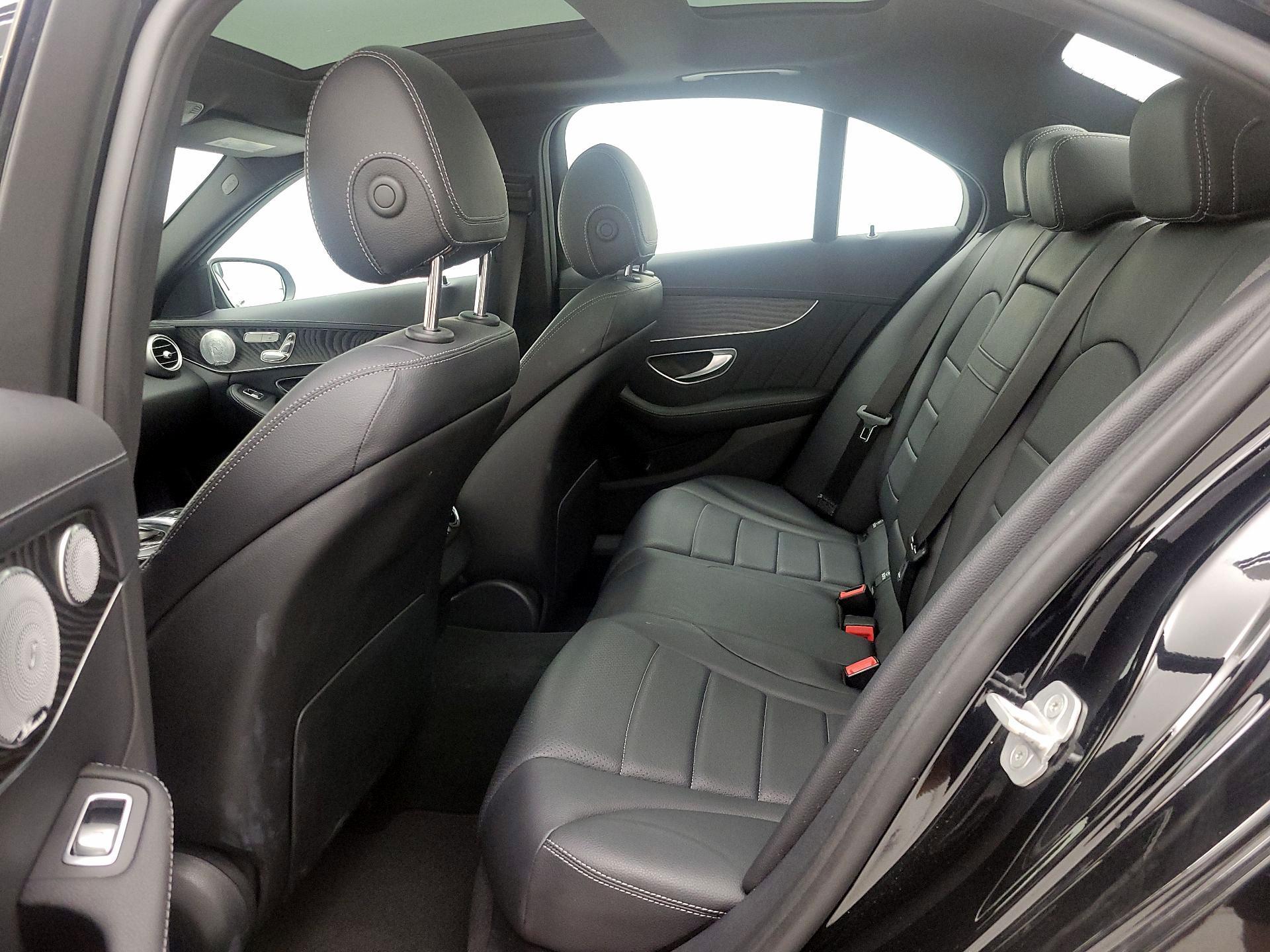 Thumbnail: 2015 Mercedes-Benz C-Class - 18