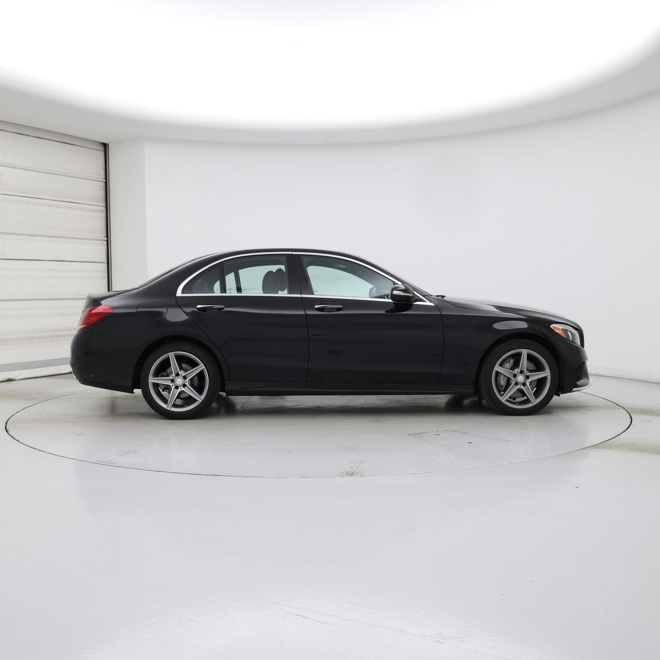 Thumbnail: 2015 Mercedes-Benz C-Class - 7