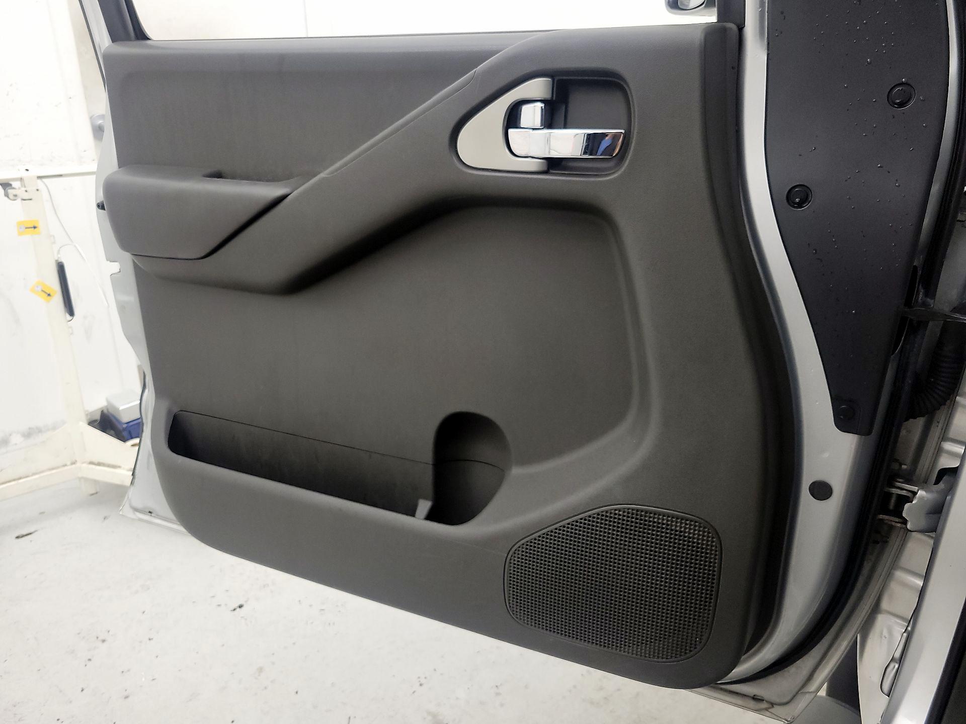 Thumbnail: 2014 Nissan Frontier - 12