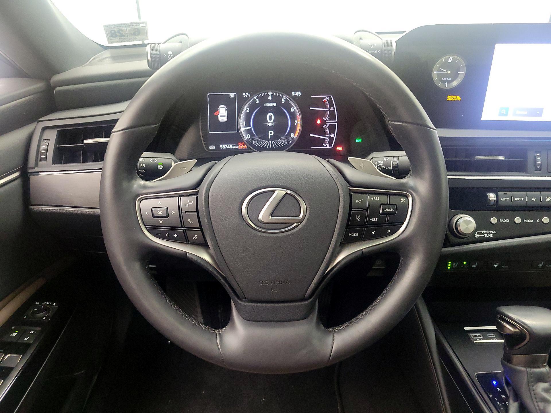 Thumbnail: 2023 Lexus ES - 10