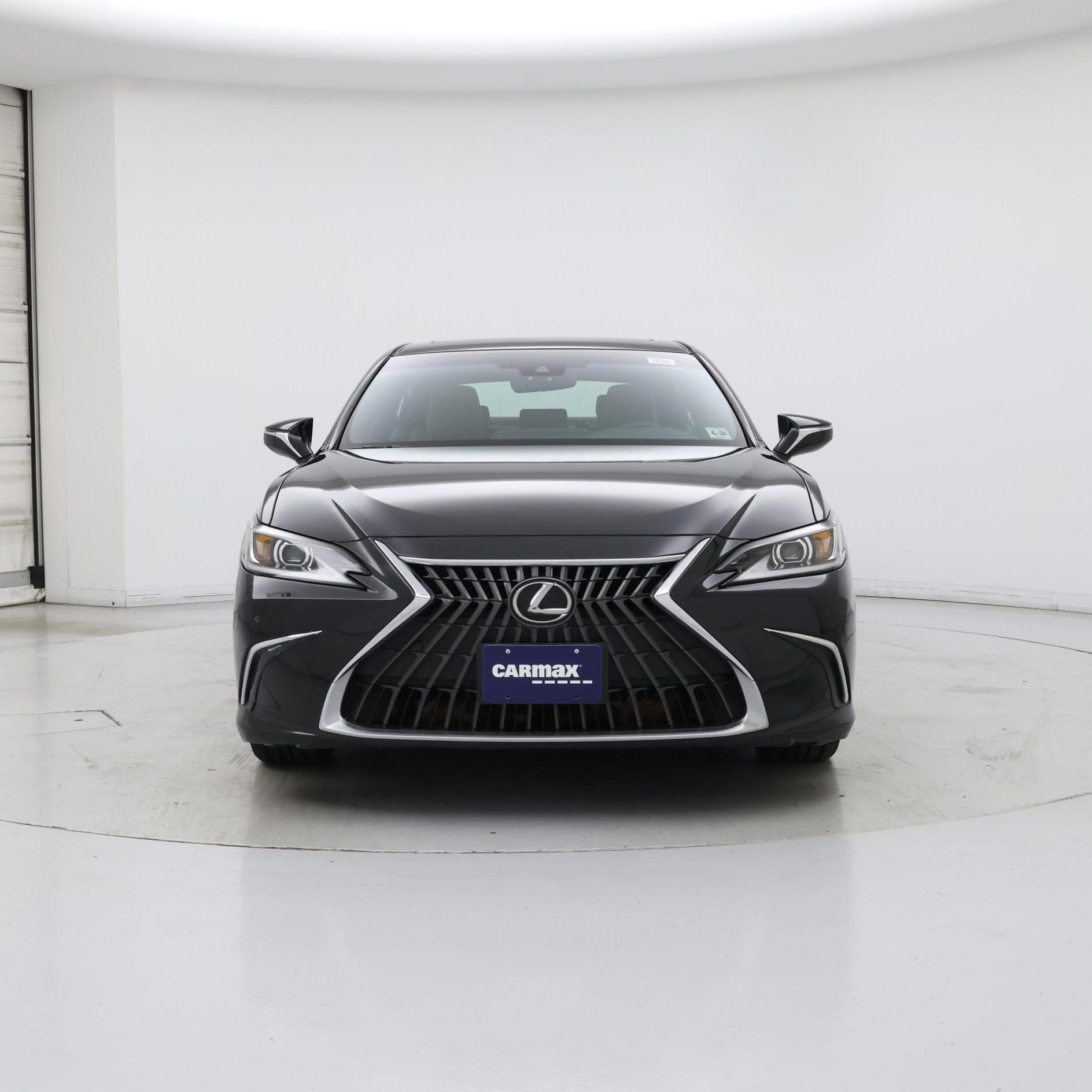 Thumbnail: 2023 Lexus ES - 5