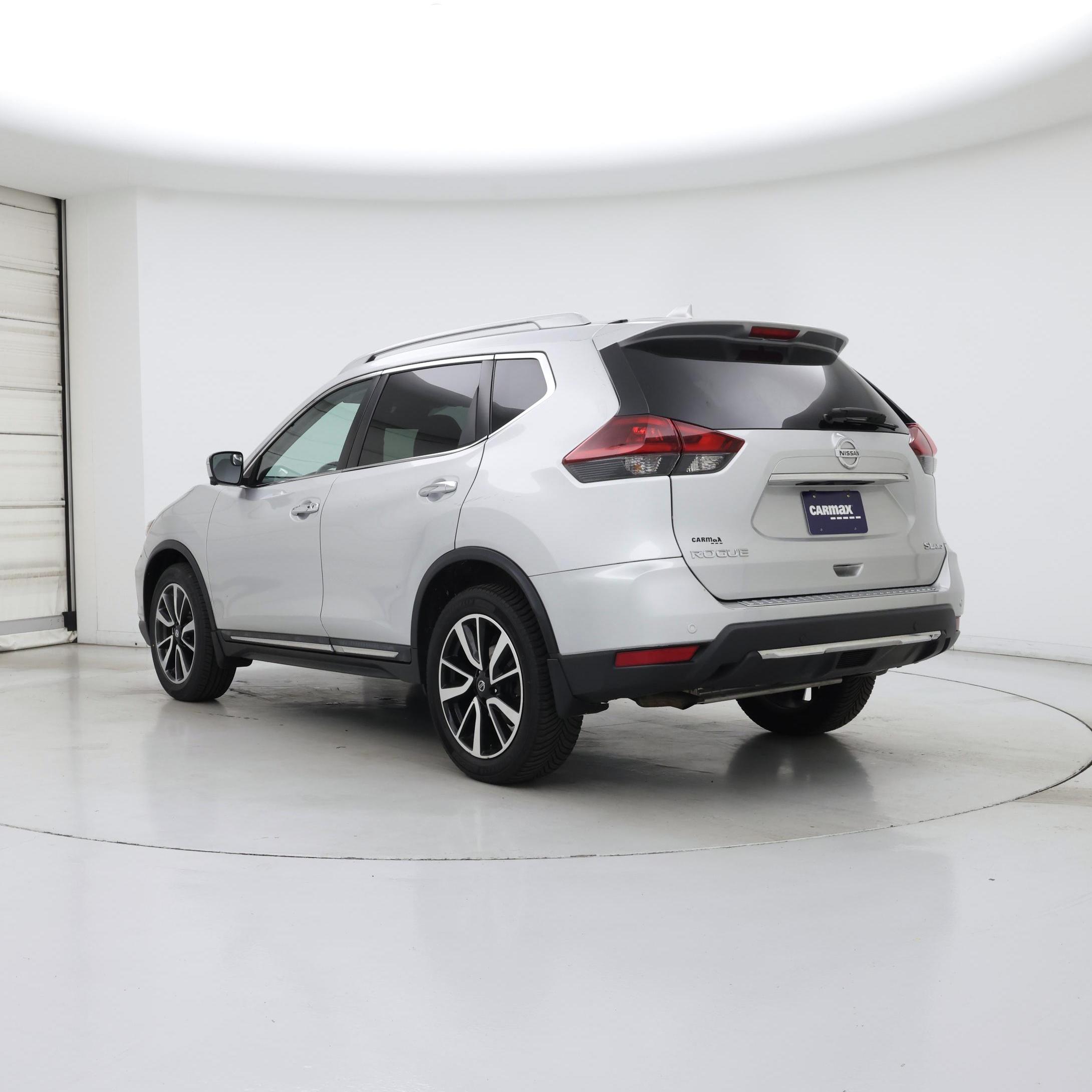 Thumbnail: 2019 Nissan Rogue - 2