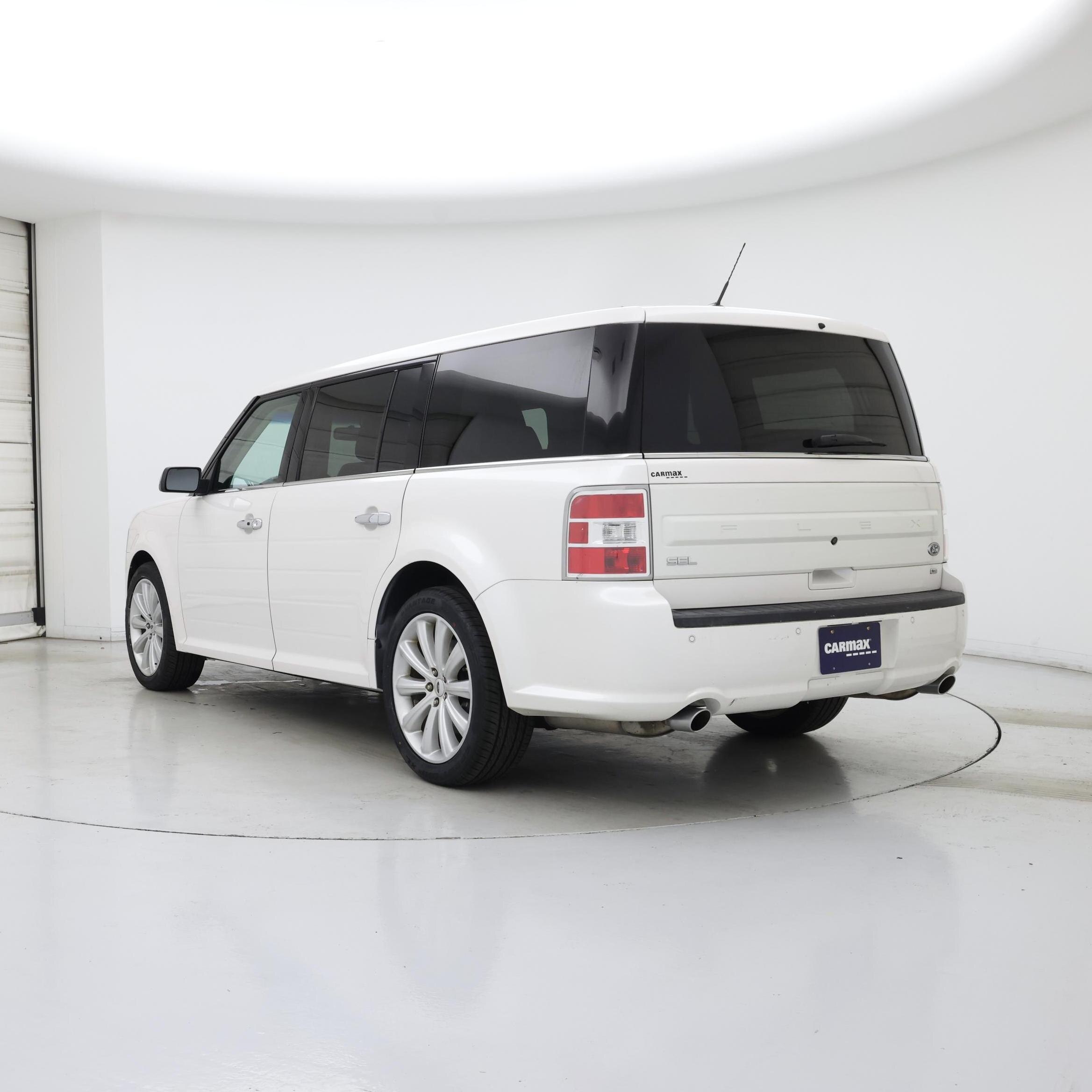 Thumbnail: 2017 Ford Flex - 2