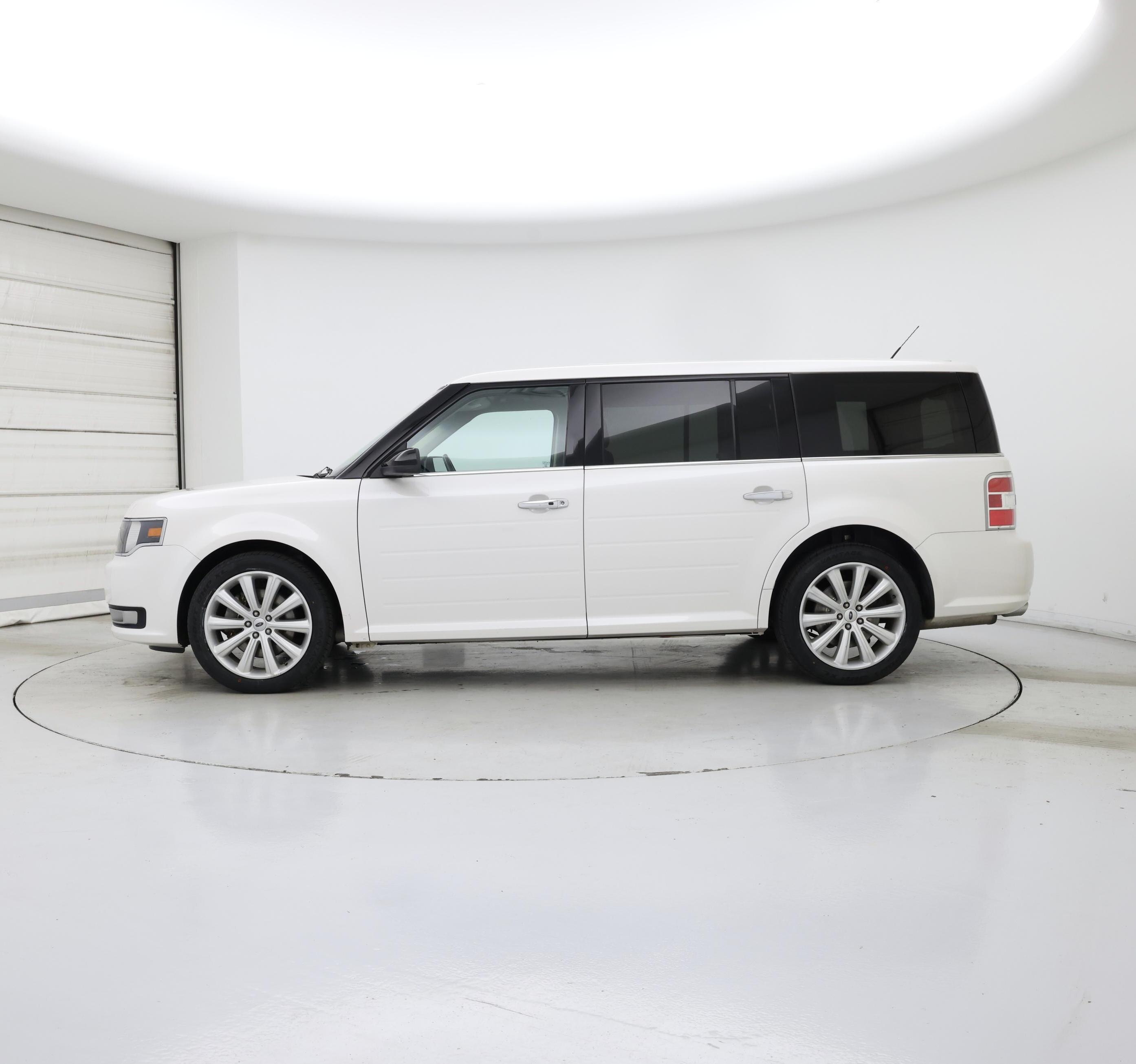Thumbnail: 2017 Ford Flex - 3