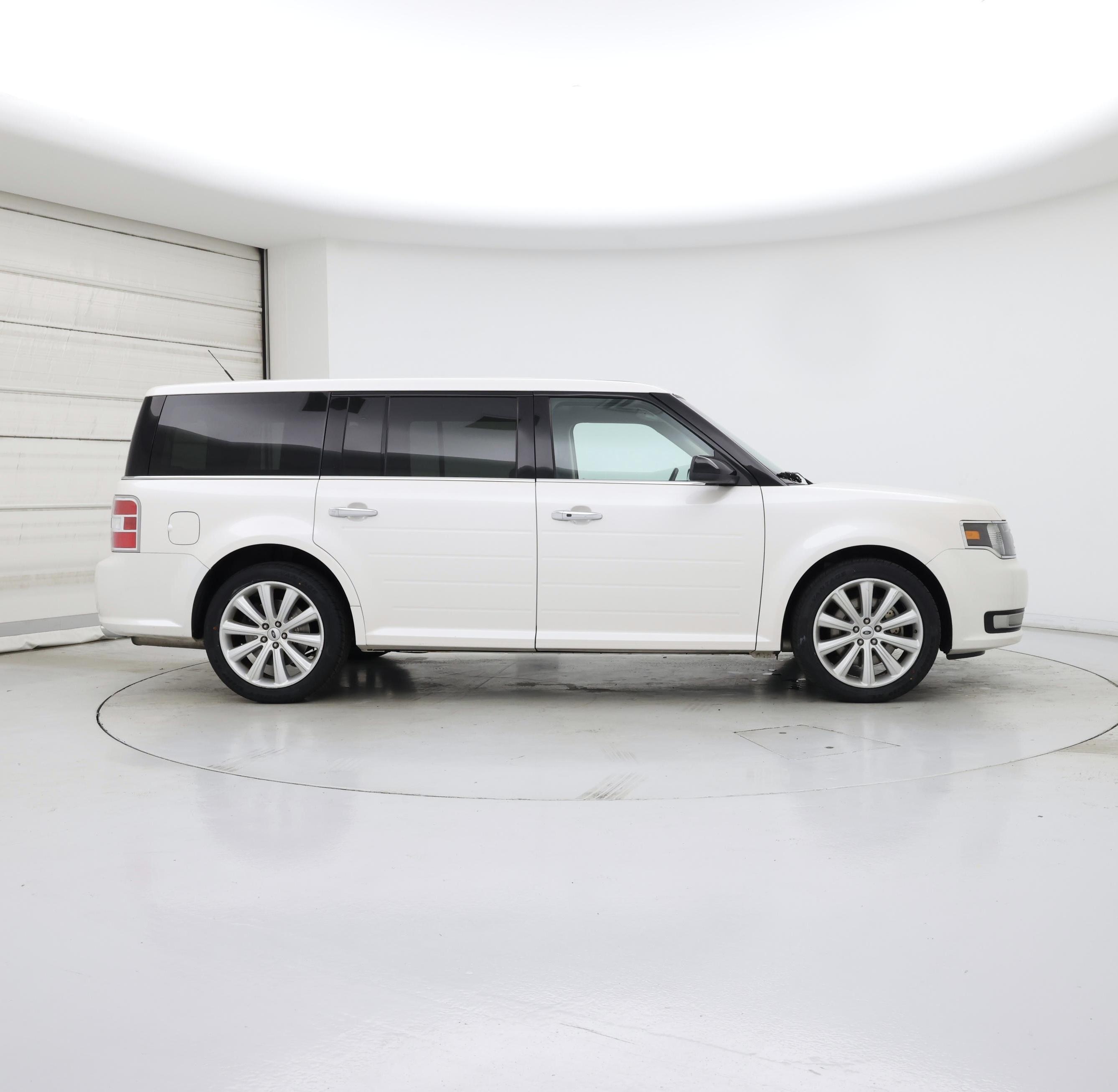 Thumbnail: 2017 Ford Flex - 7