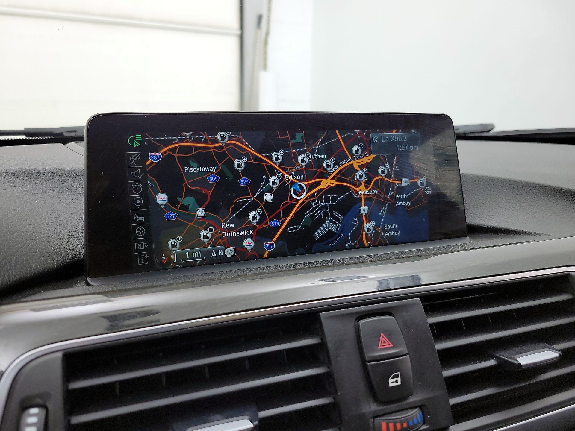 Thumbnail: 2016 BMW 3 Series - 14