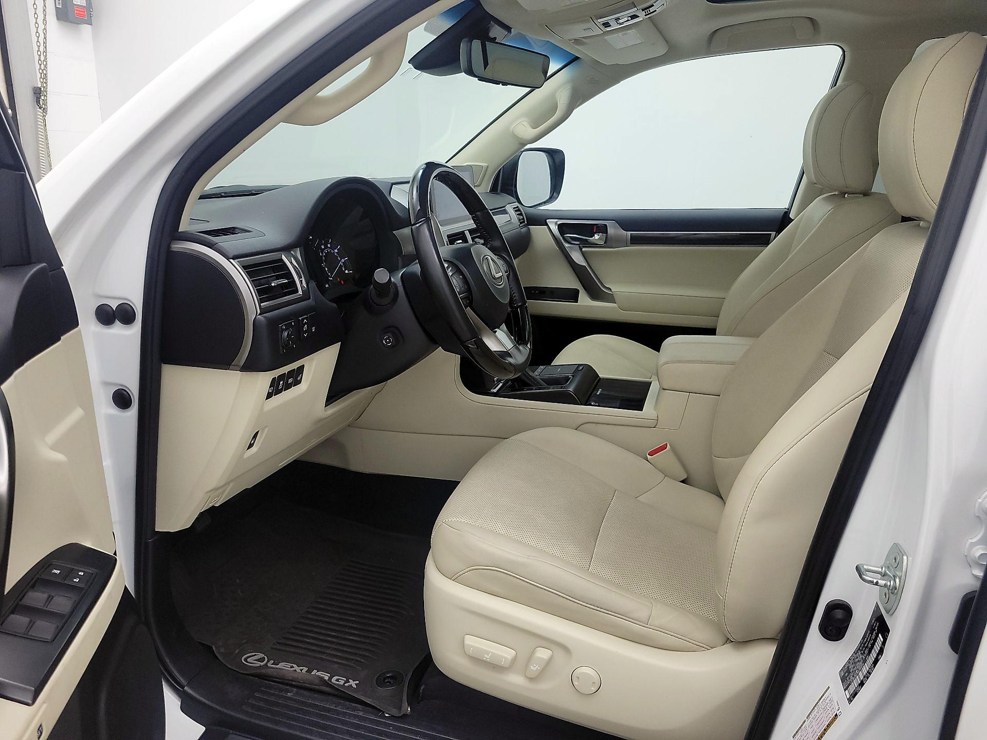 Thumbnail: 2022 Lexus GX - 11