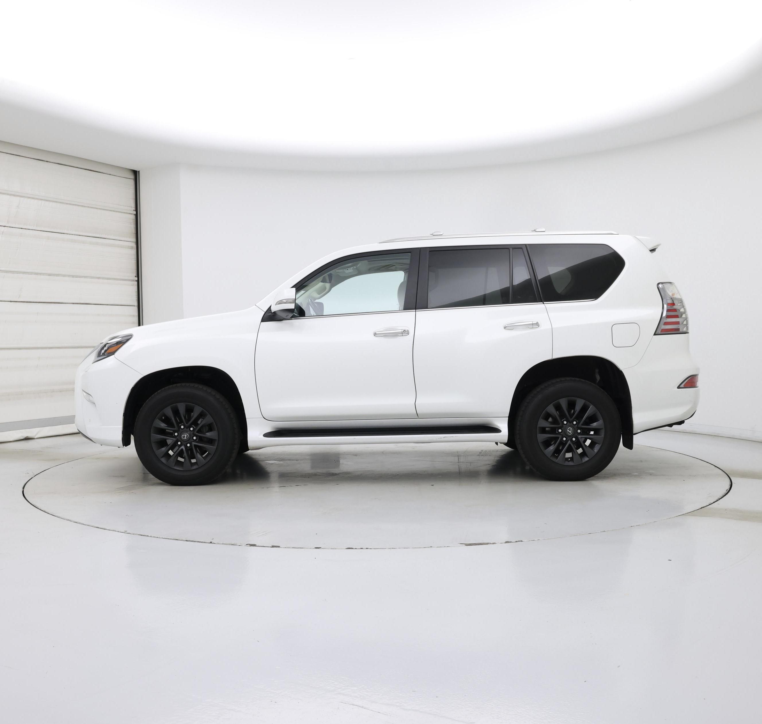 Thumbnail: 2022 Lexus GX - 3