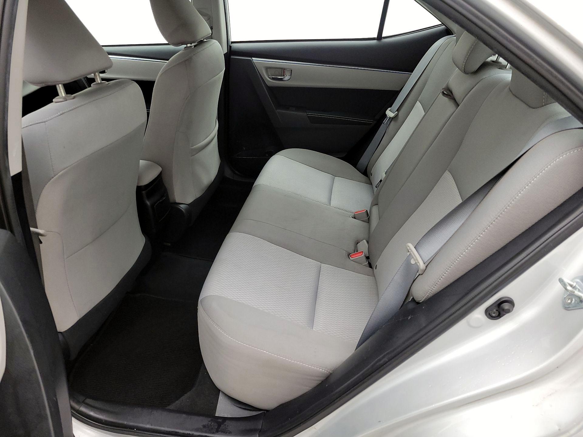 Thumbnail: 2015 Toyota Corolla - 19