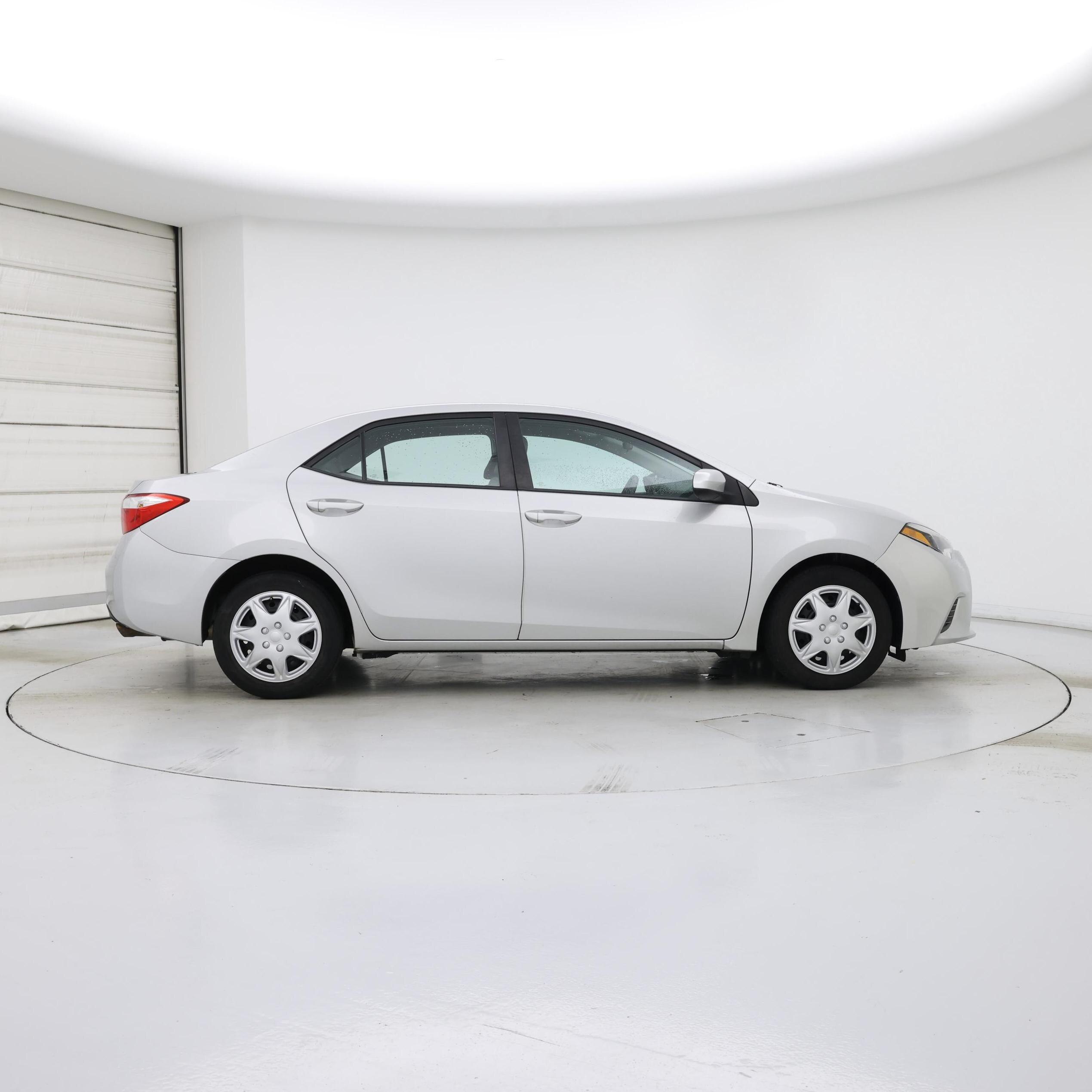 Thumbnail: 2015 Toyota Corolla - 7