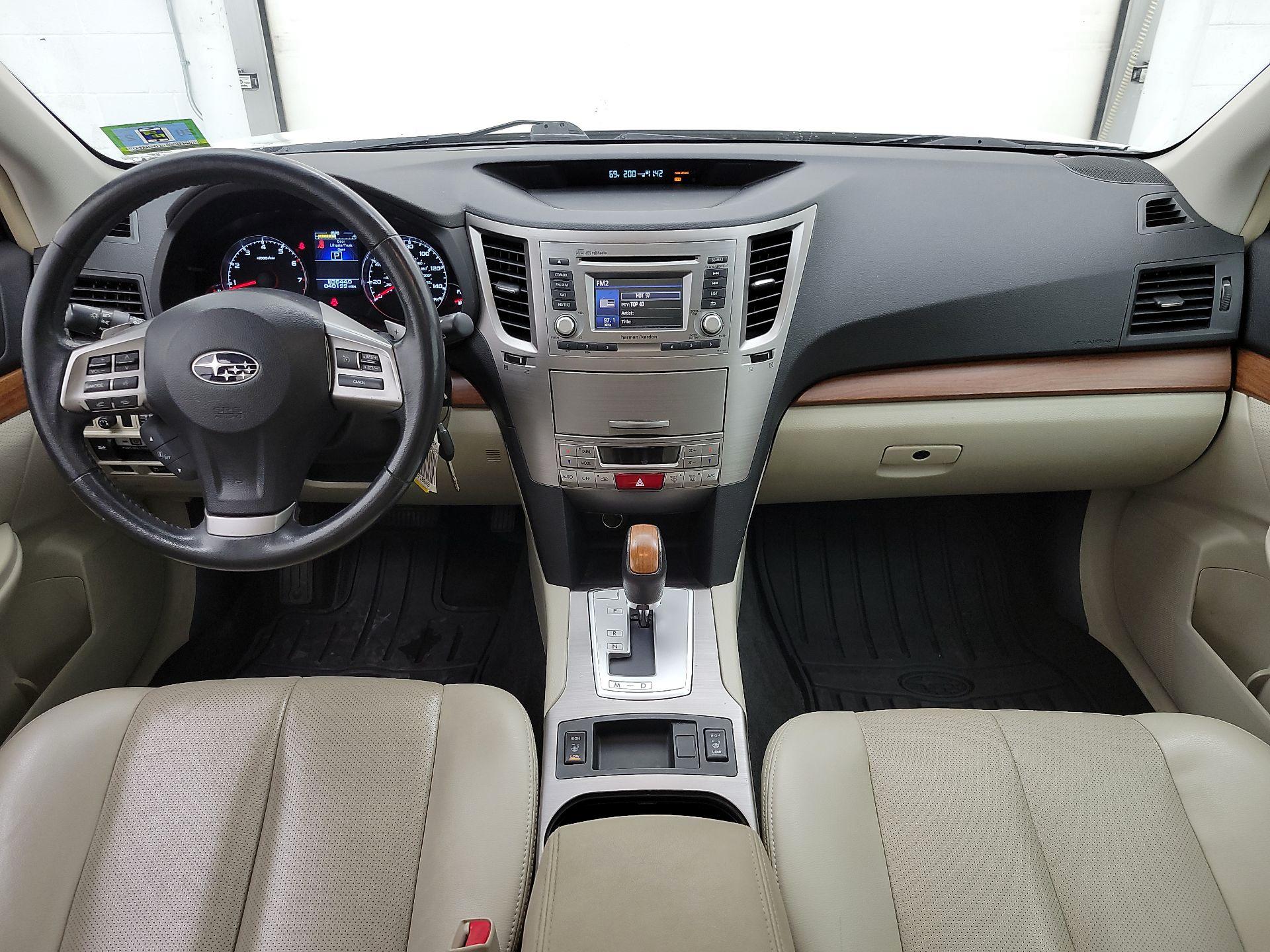 Thumbnail: 2014 Subaru Outback - 9