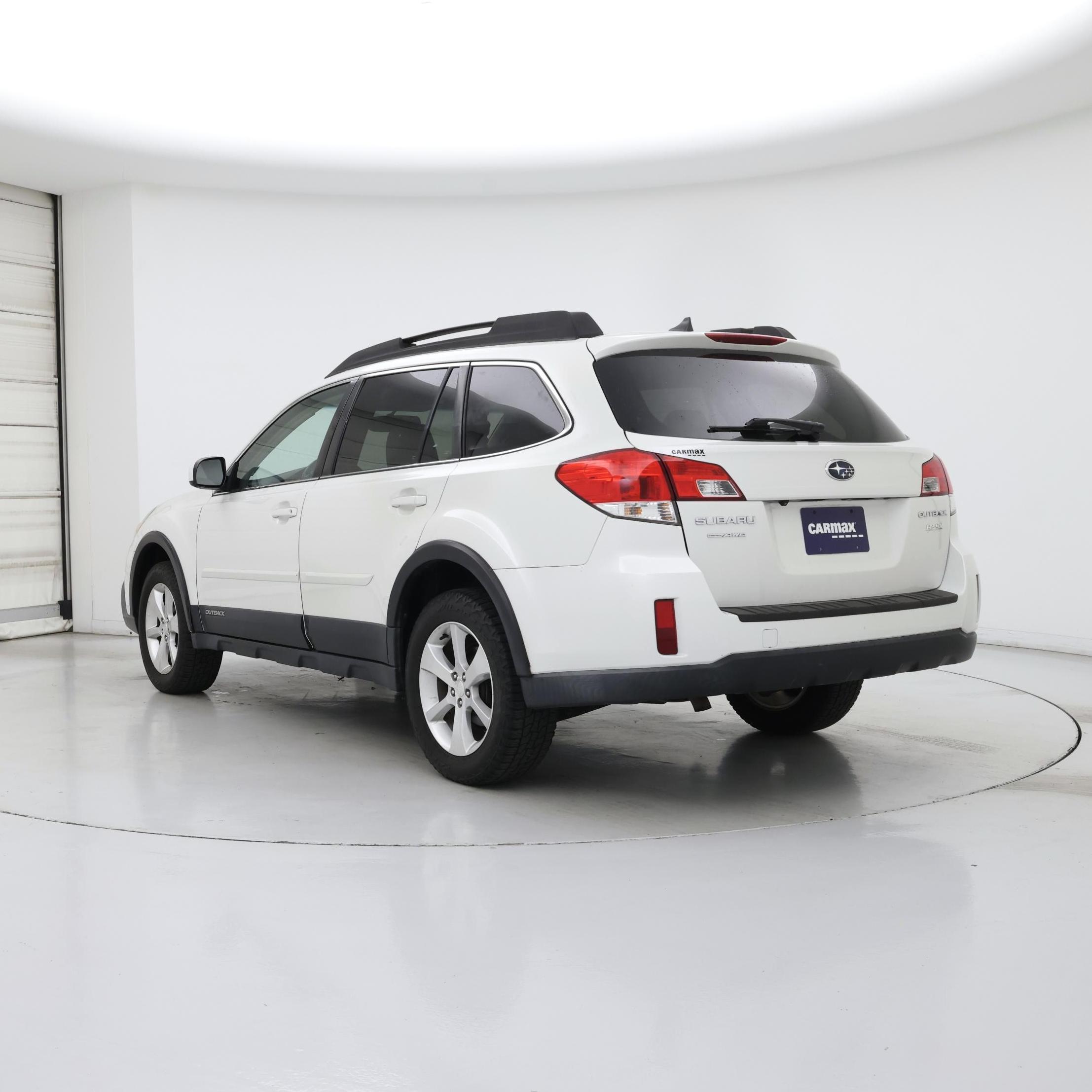 Thumbnail: 2014 Subaru Outback - 2