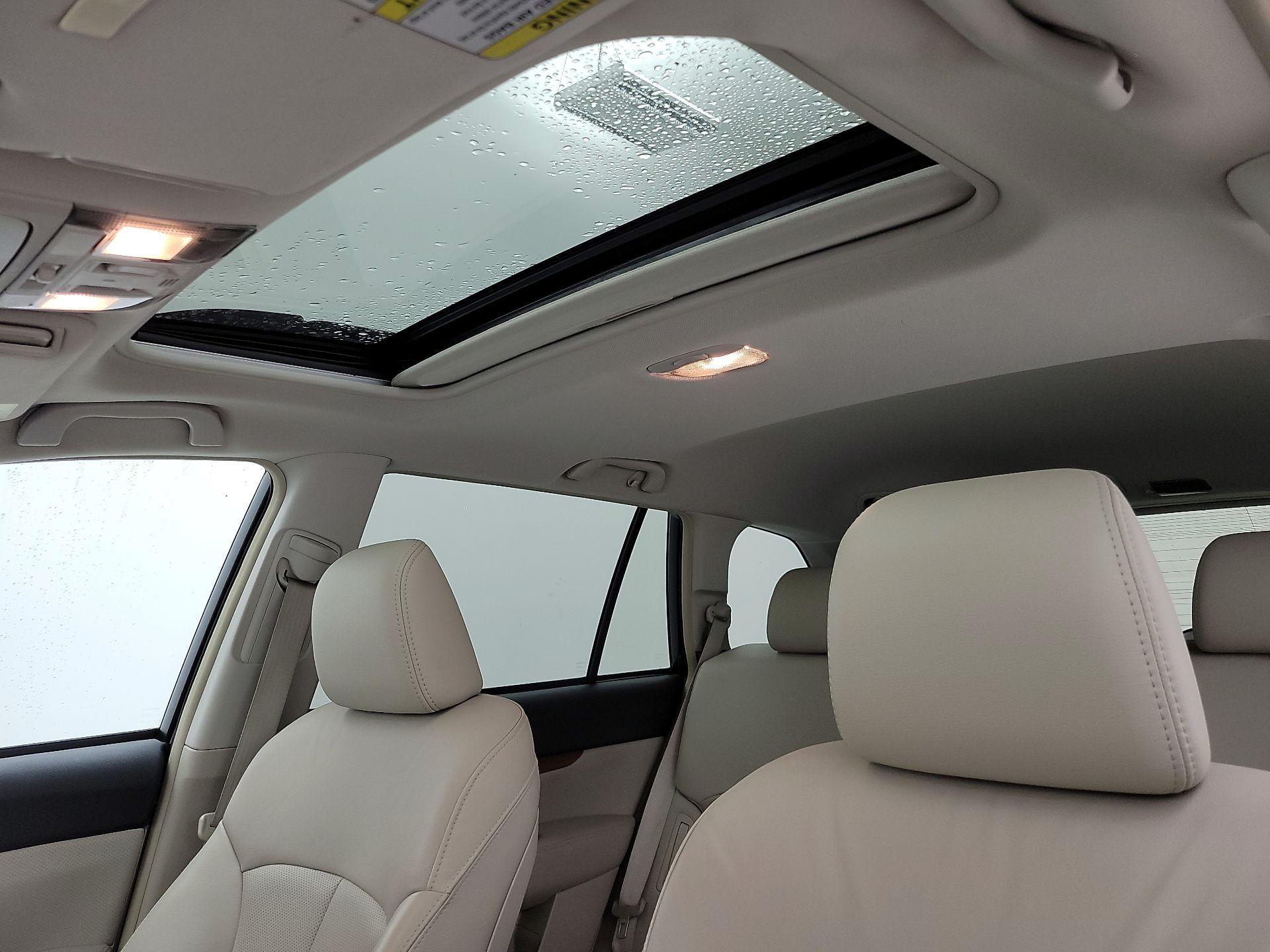 Thumbnail: 2014 Subaru Outback - 19