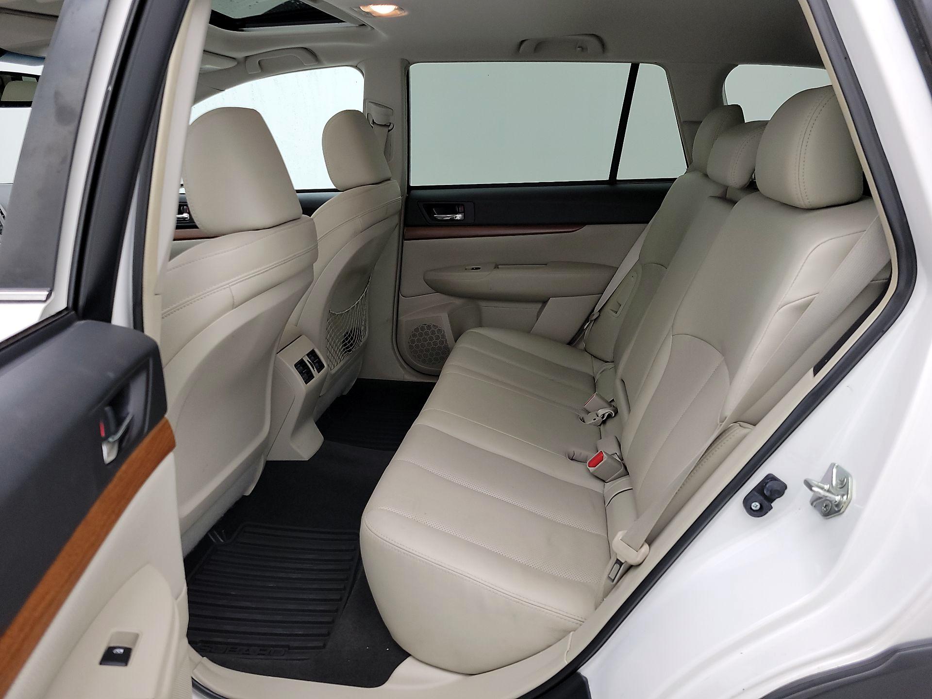 Thumbnail: 2014 Subaru Outback - 20