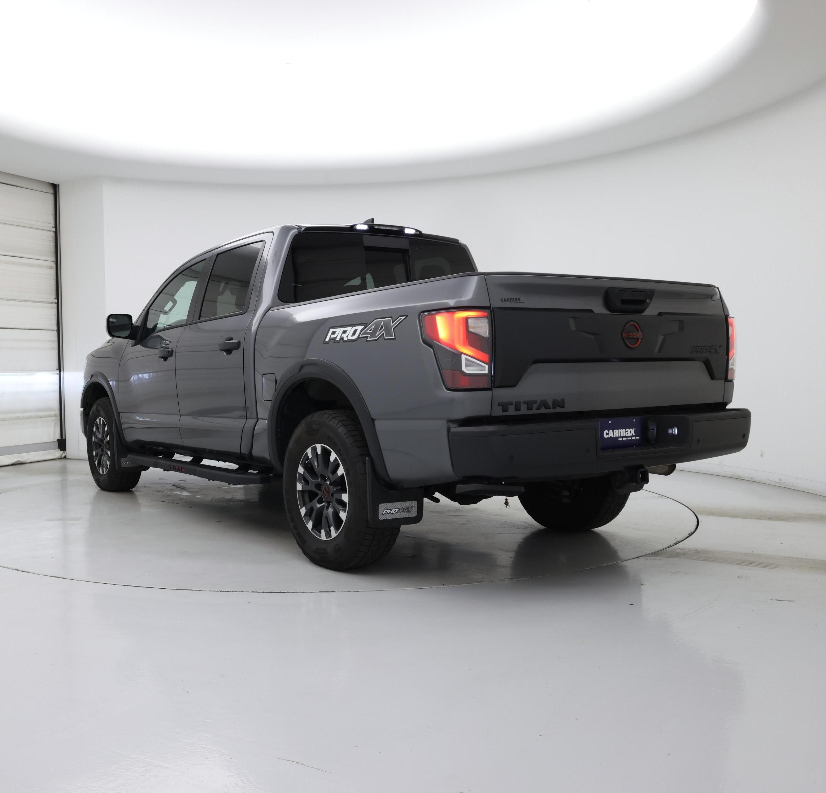 Thumbnail: 2023 Nissan Titan - 2
