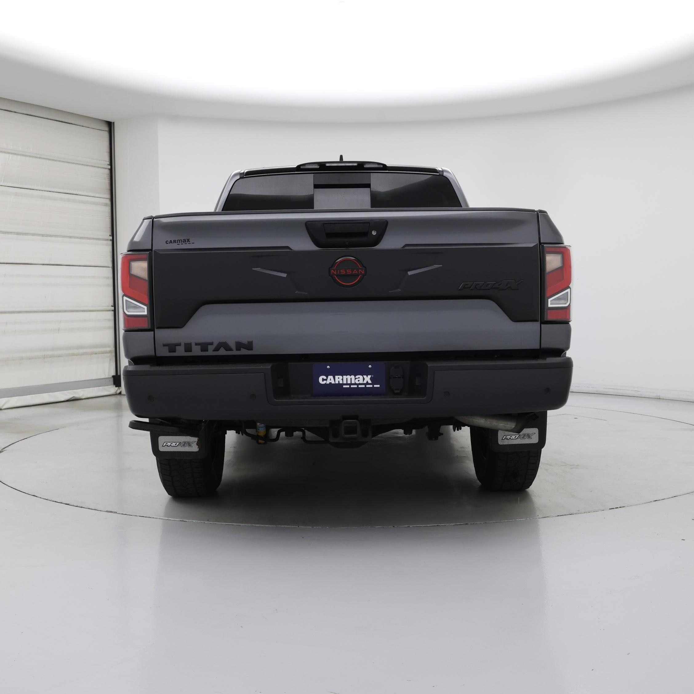 Thumbnail: 2023 Nissan Titan - 6