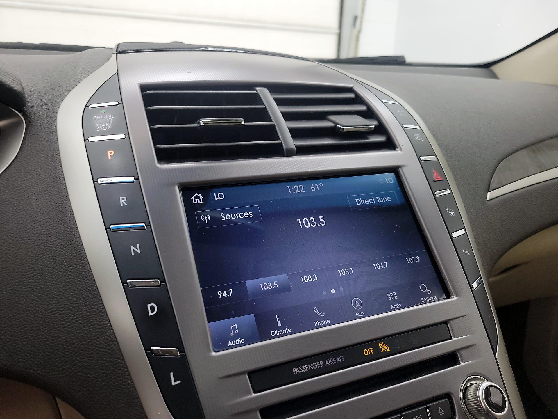 Thumbnail: 2019 Lincoln MKZ - 15