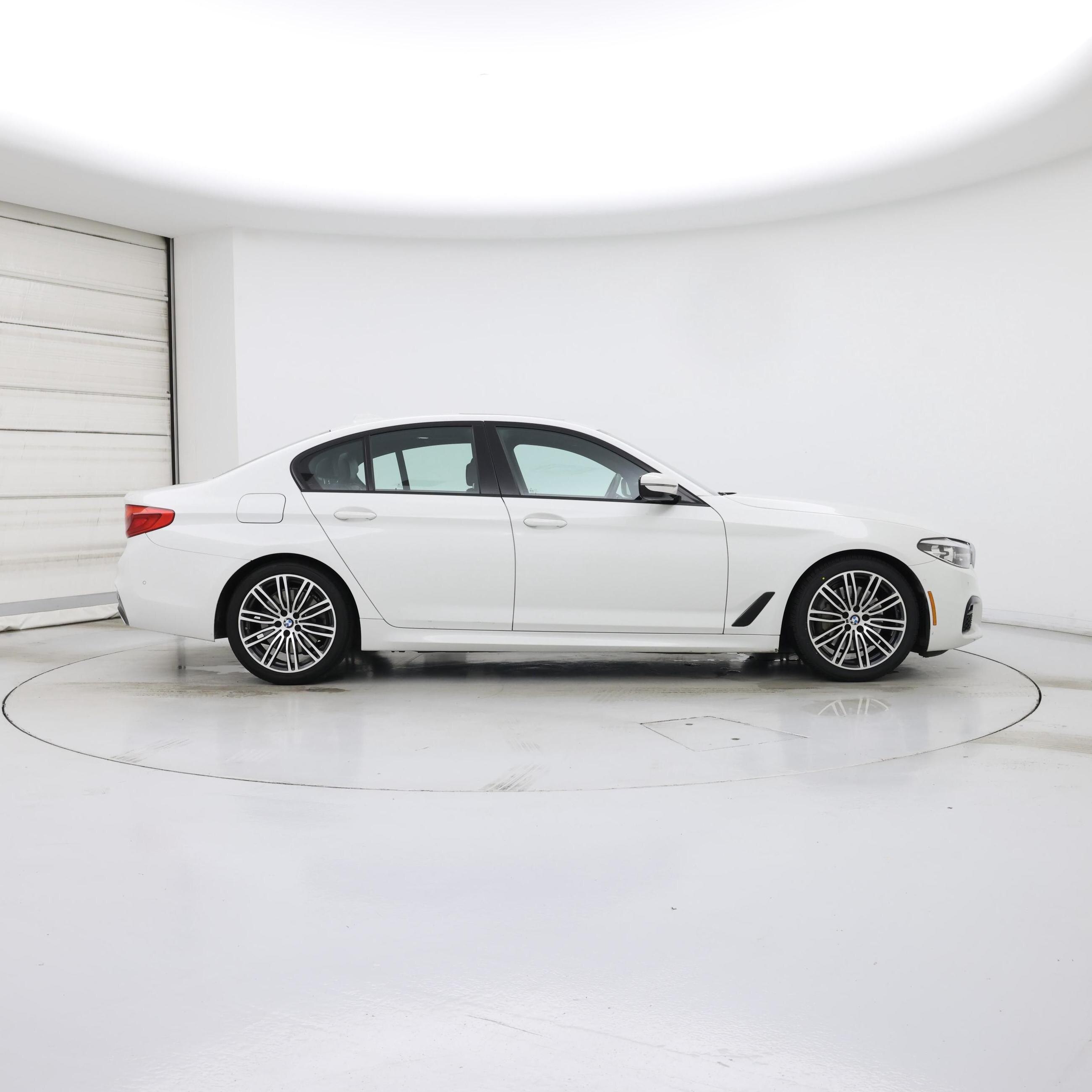 Thumbnail: 2019 BMW 5 Series - 7