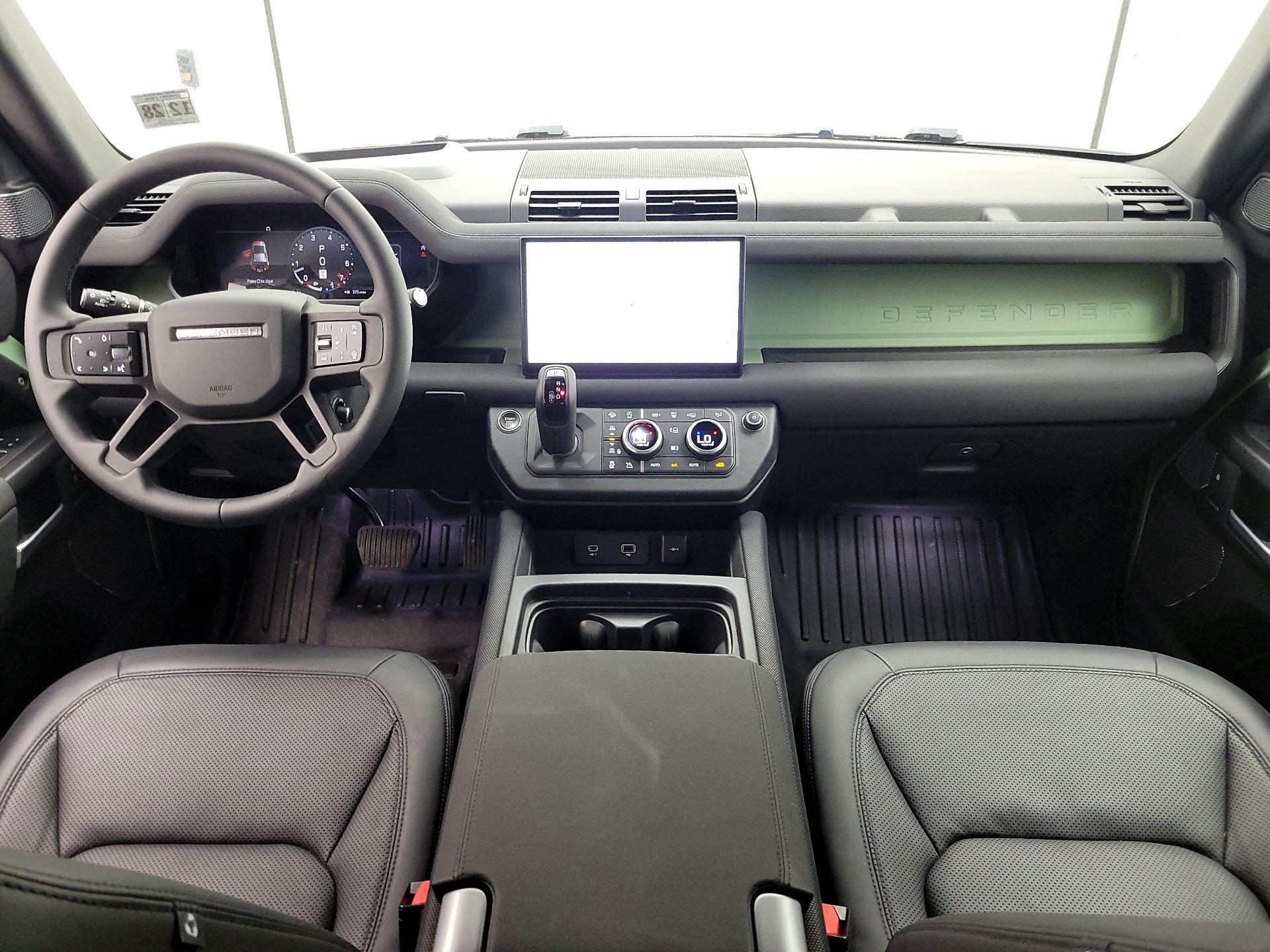 Thumbnail: 2023 Land Rover Defender - 9