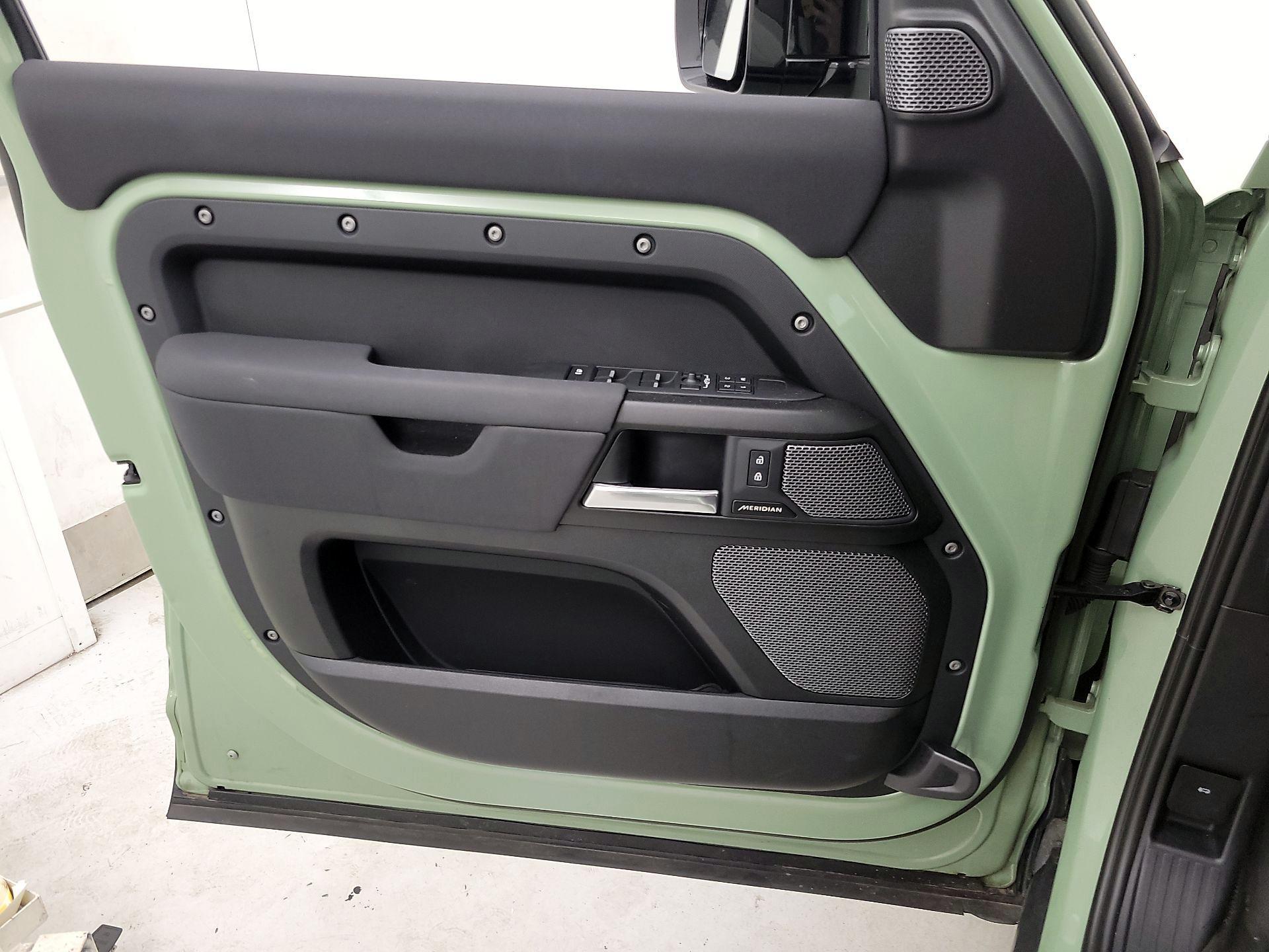Thumbnail: 2023 Land Rover Defender - 12