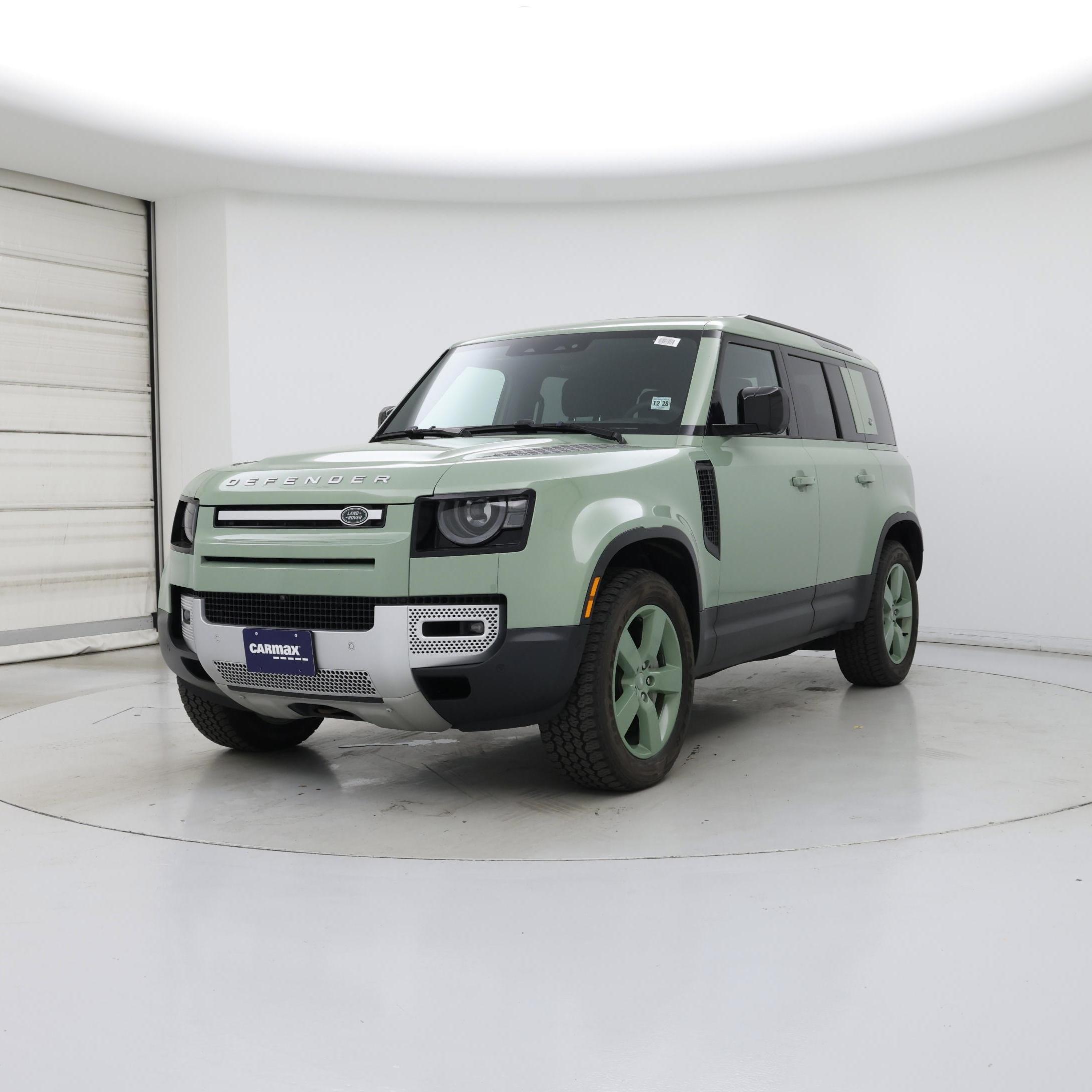Thumbnail: 2023 Land Rover Defender - 4