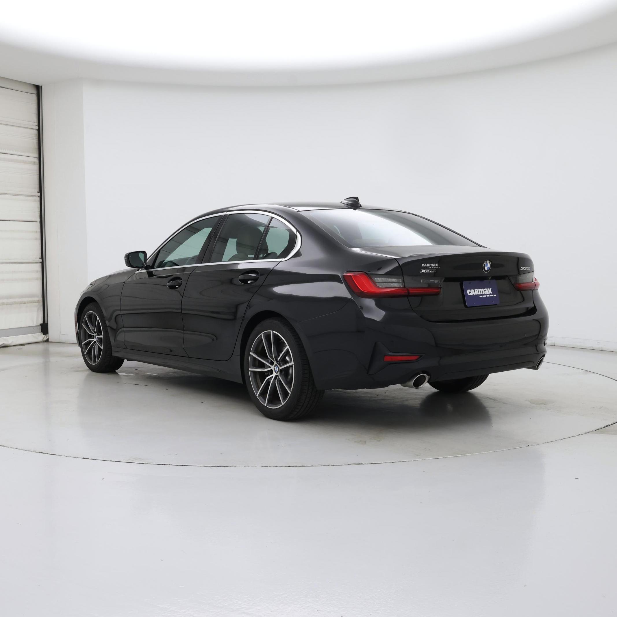 Thumbnail: 2021 BMW 3 Series - 2