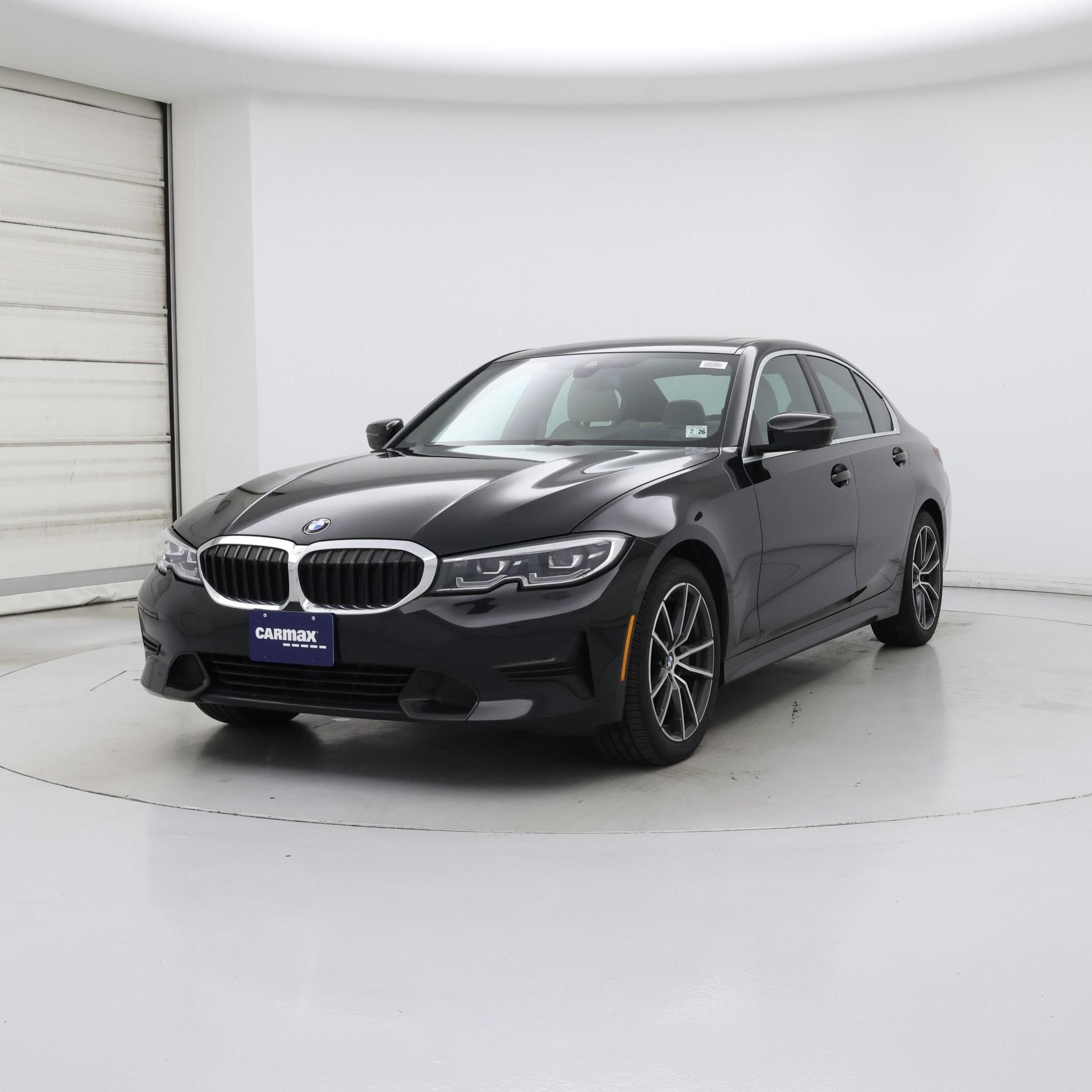 Thumbnail: 2021 BMW 3 Series - 4