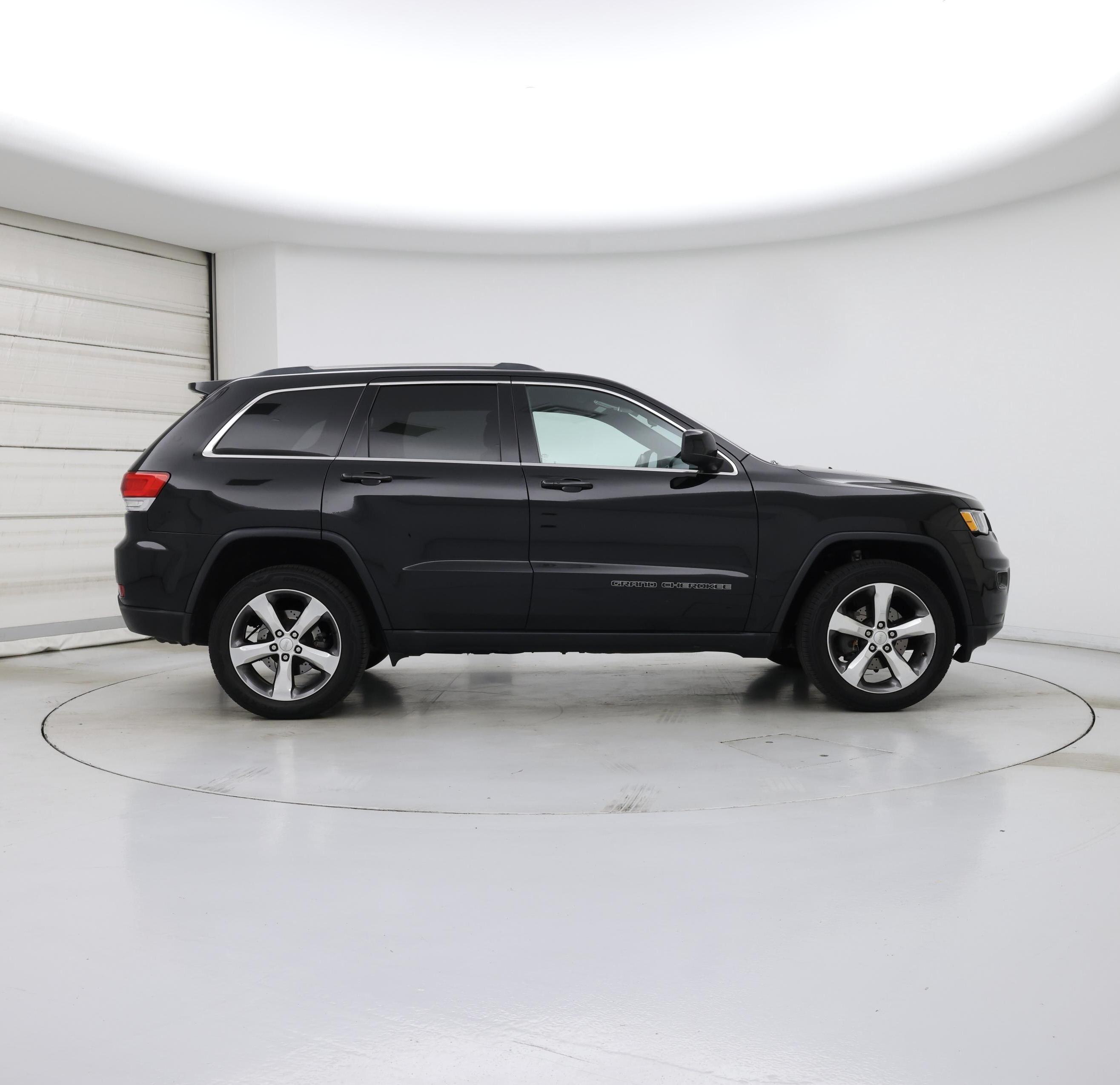 Thumbnail: 2019 Jeep Grand Cherokee - 7