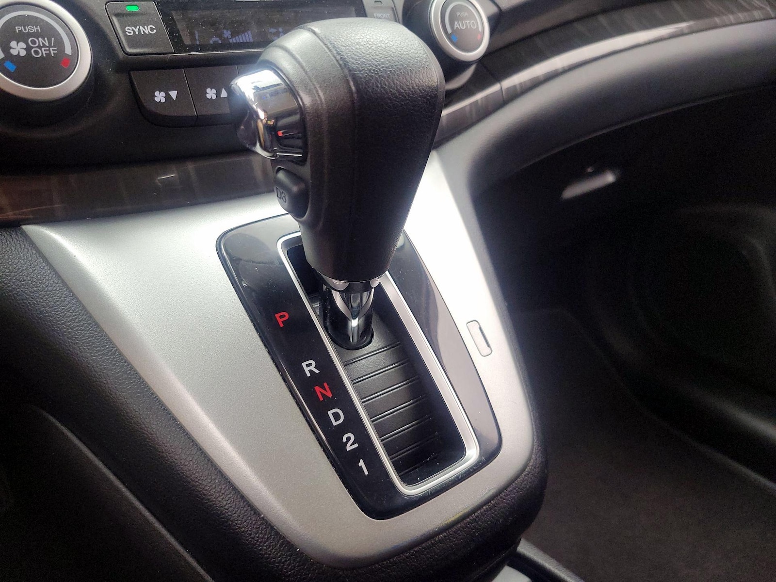 2014 Honda CR-V EX-L - Photo 18