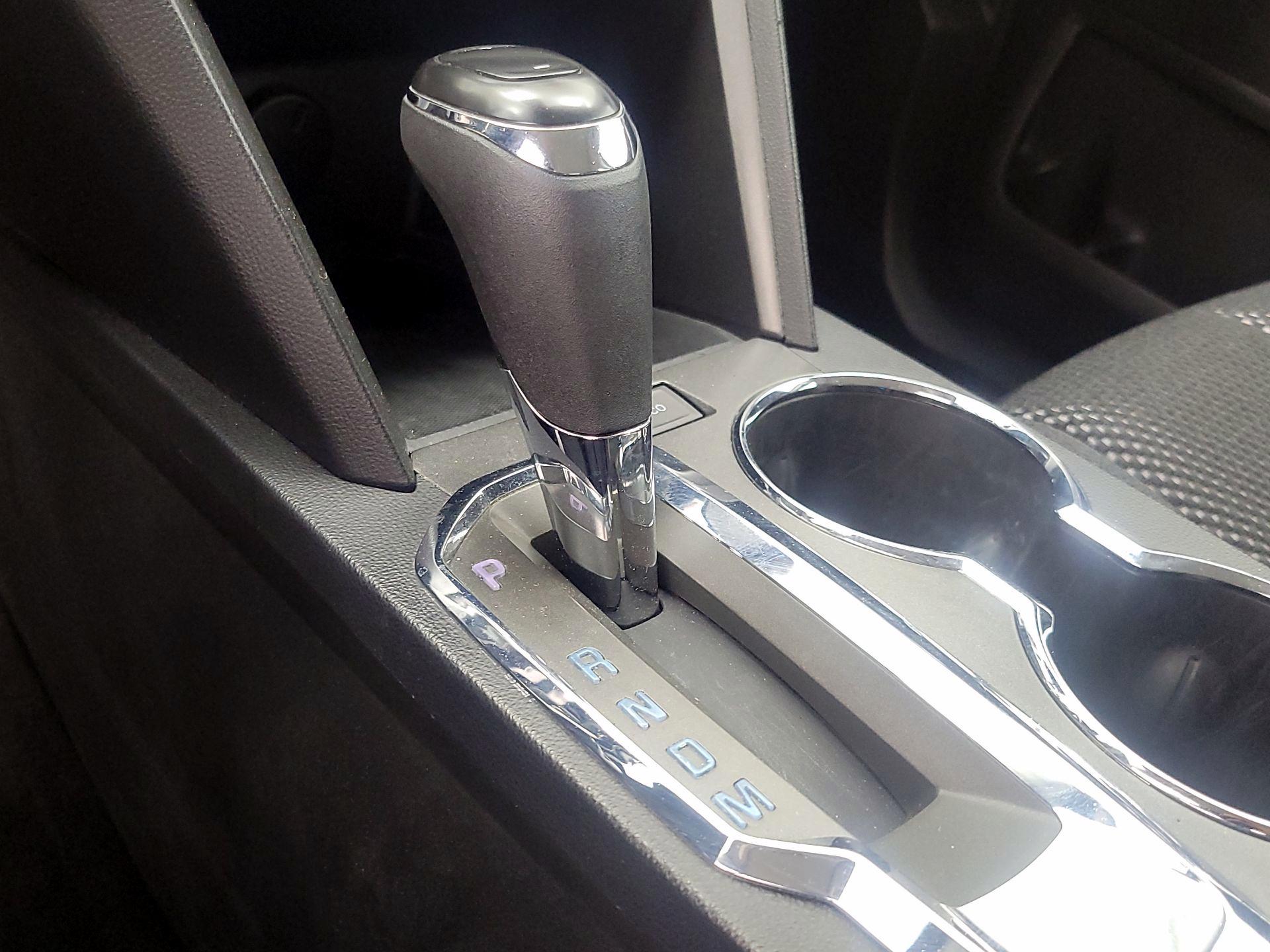 Thumbnail: 2016 Chevrolet Equinox - 16