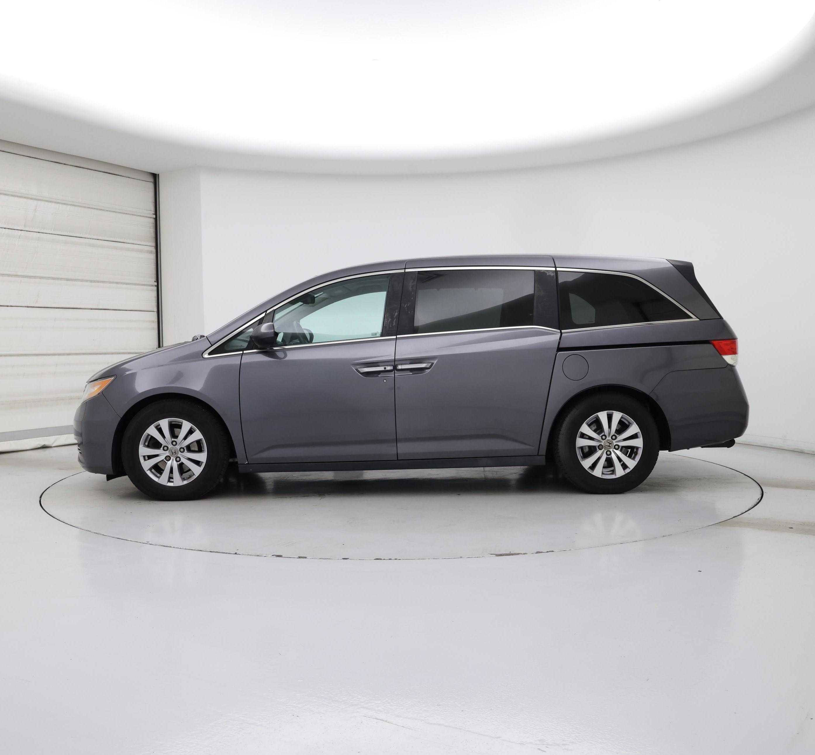 Thumbnail: 2015 Honda Odyssey - 3