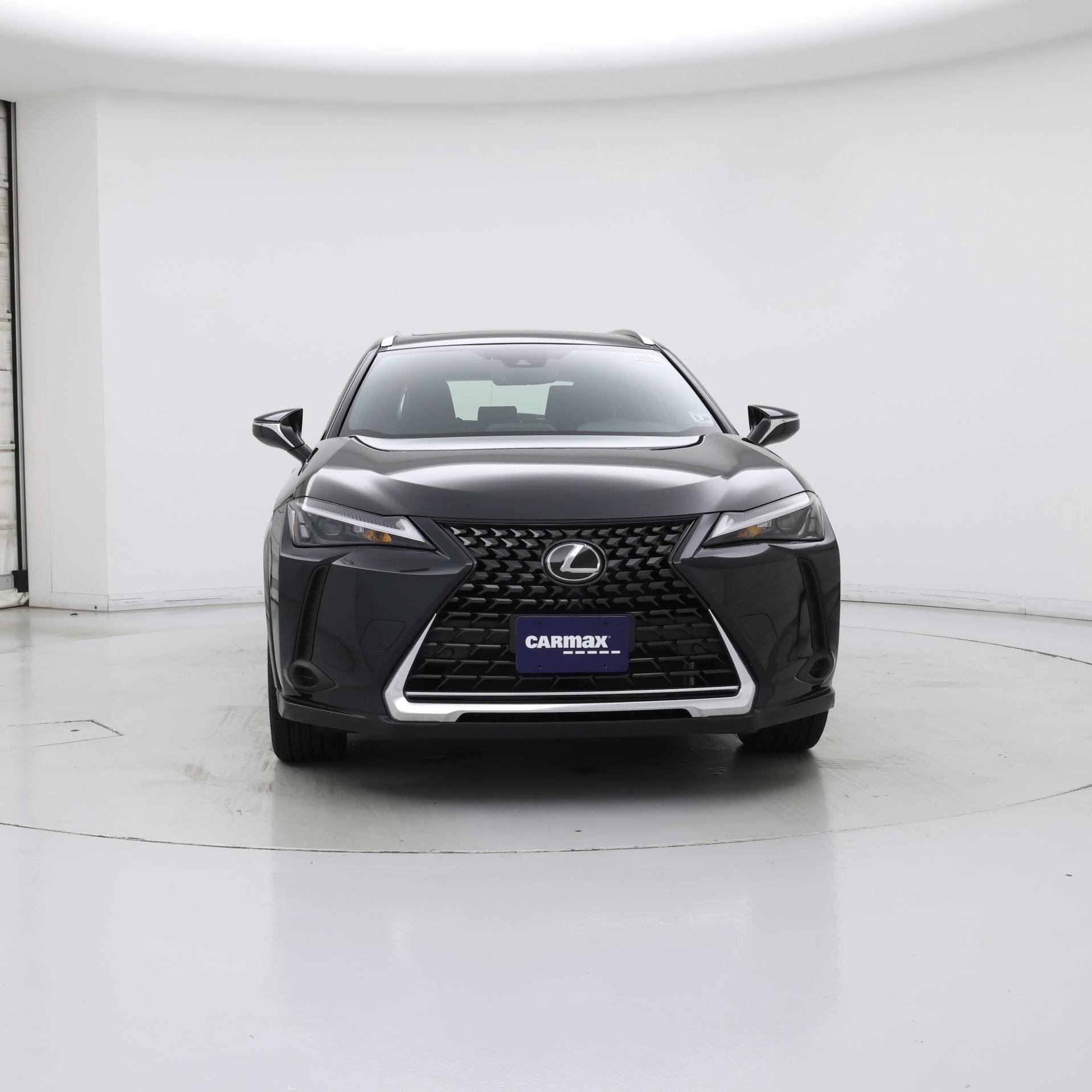 Thumbnail: 2023 Lexus UX - 5