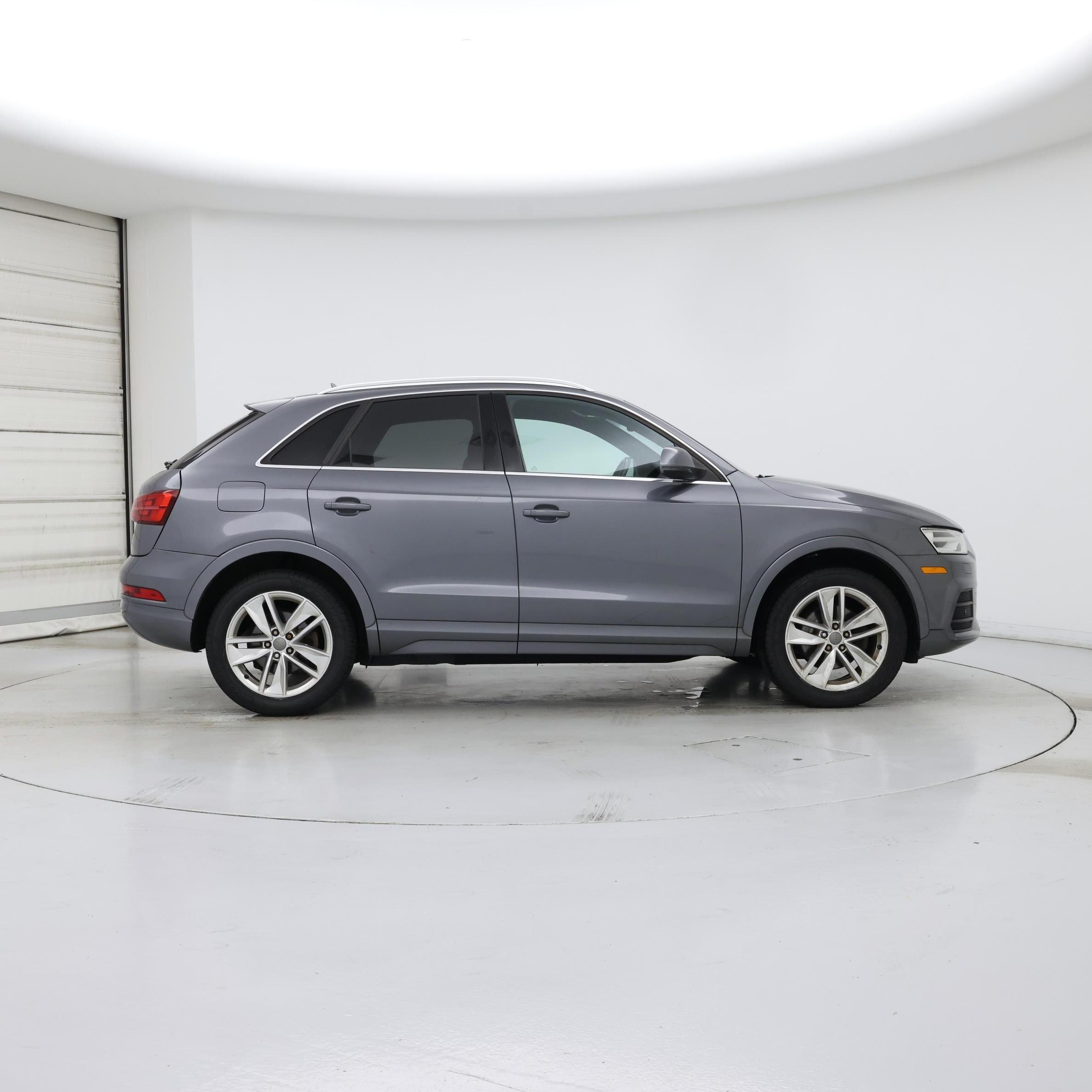 Thumbnail: 2016 Audi Q3 - 7