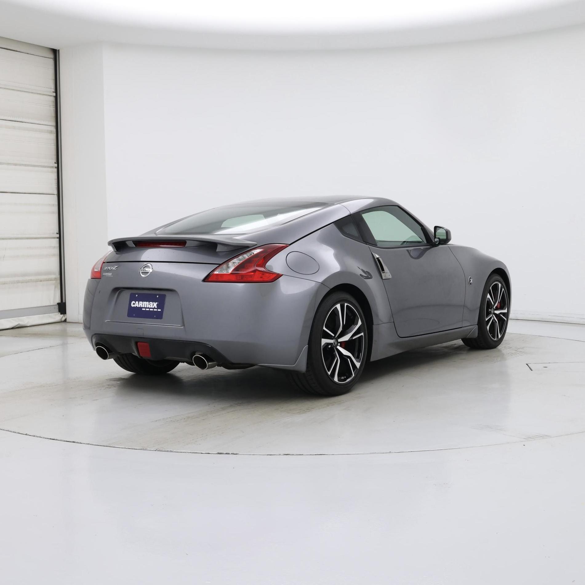 Thumbnail: 2018 Nissan Z - 8